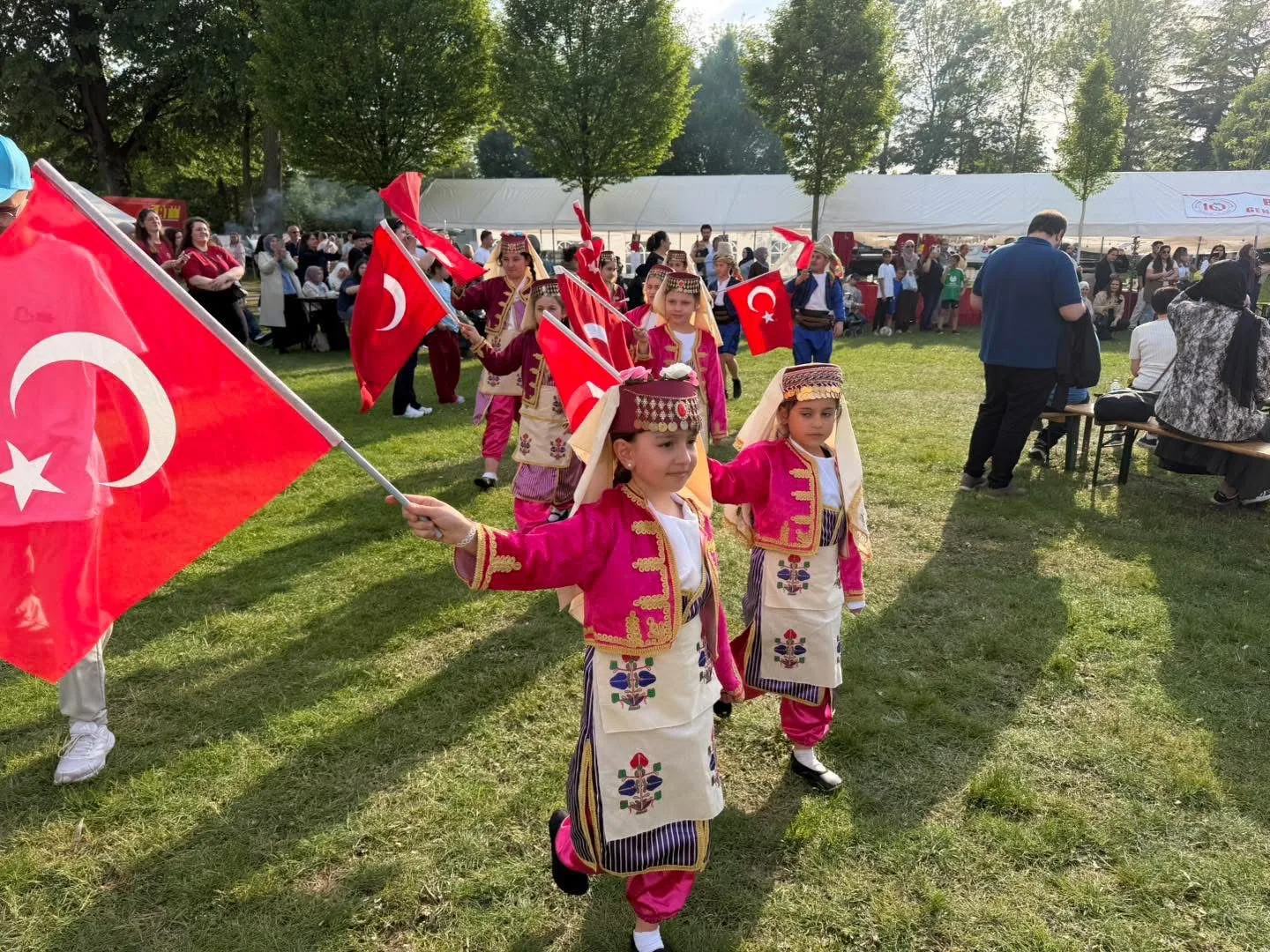 Almanya’da Balıkesir Rüzgarı Esti