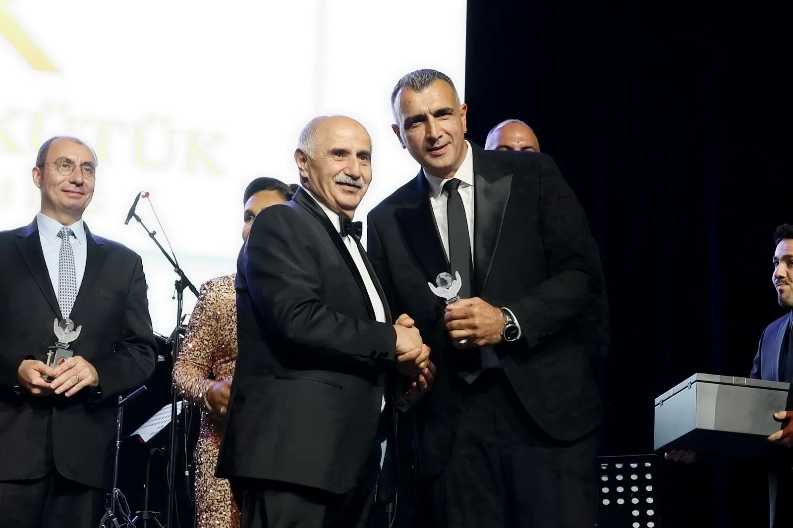 TDU 30. Kuruluş Yılını Muhteşem Bir Balo İle Kutladı