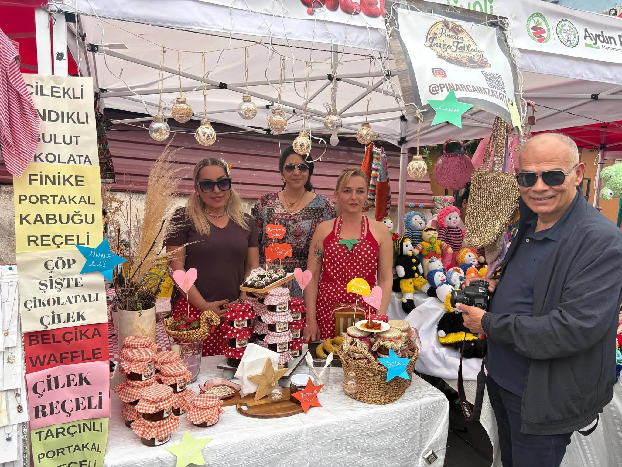Menemen Emiralem Çilek Festivali Gönülleri Fethetti