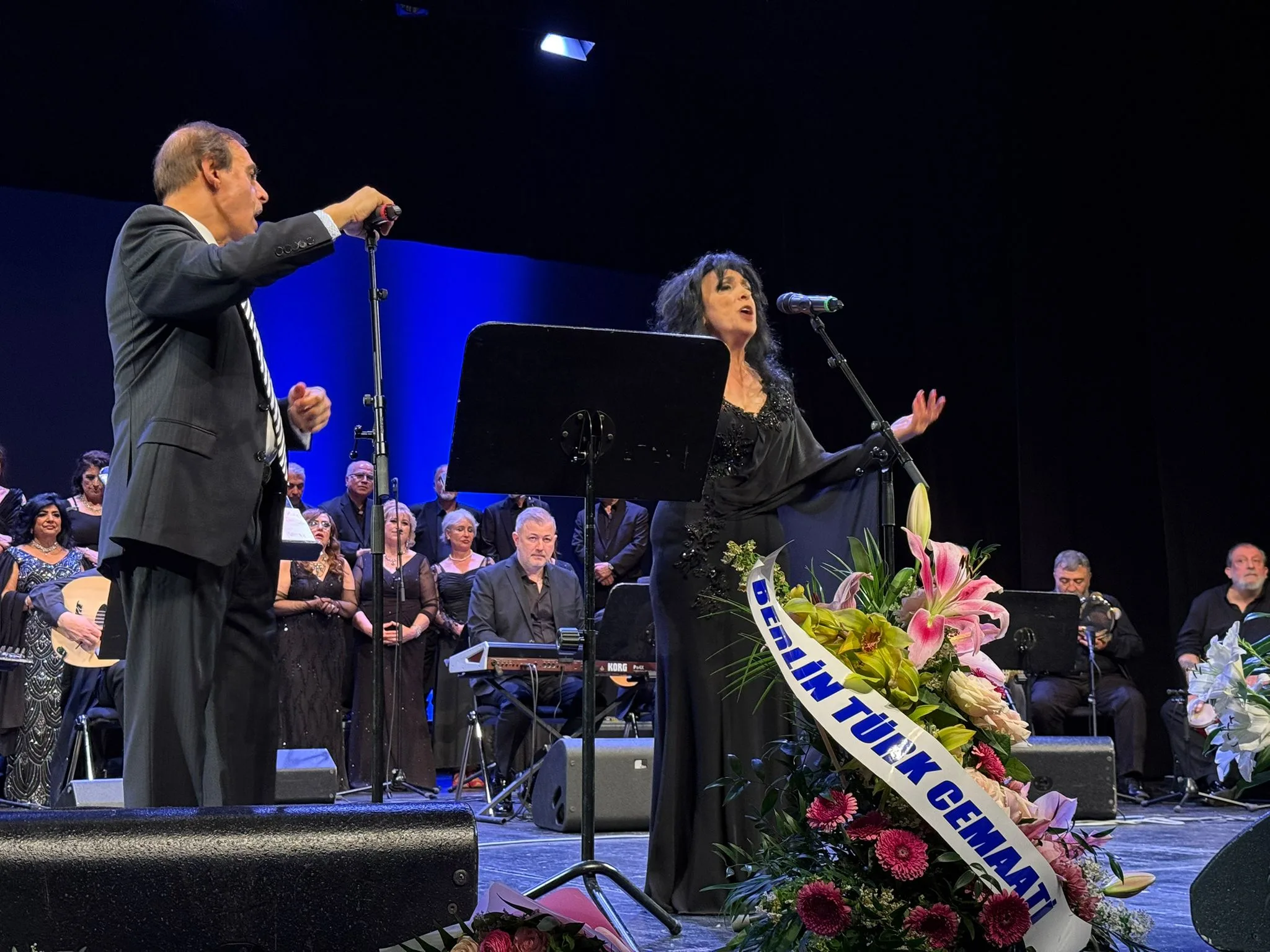 Berlin’de Türk Sanat Müziği Korosundan 25. Yıla Yakışan Muhteşem Konser