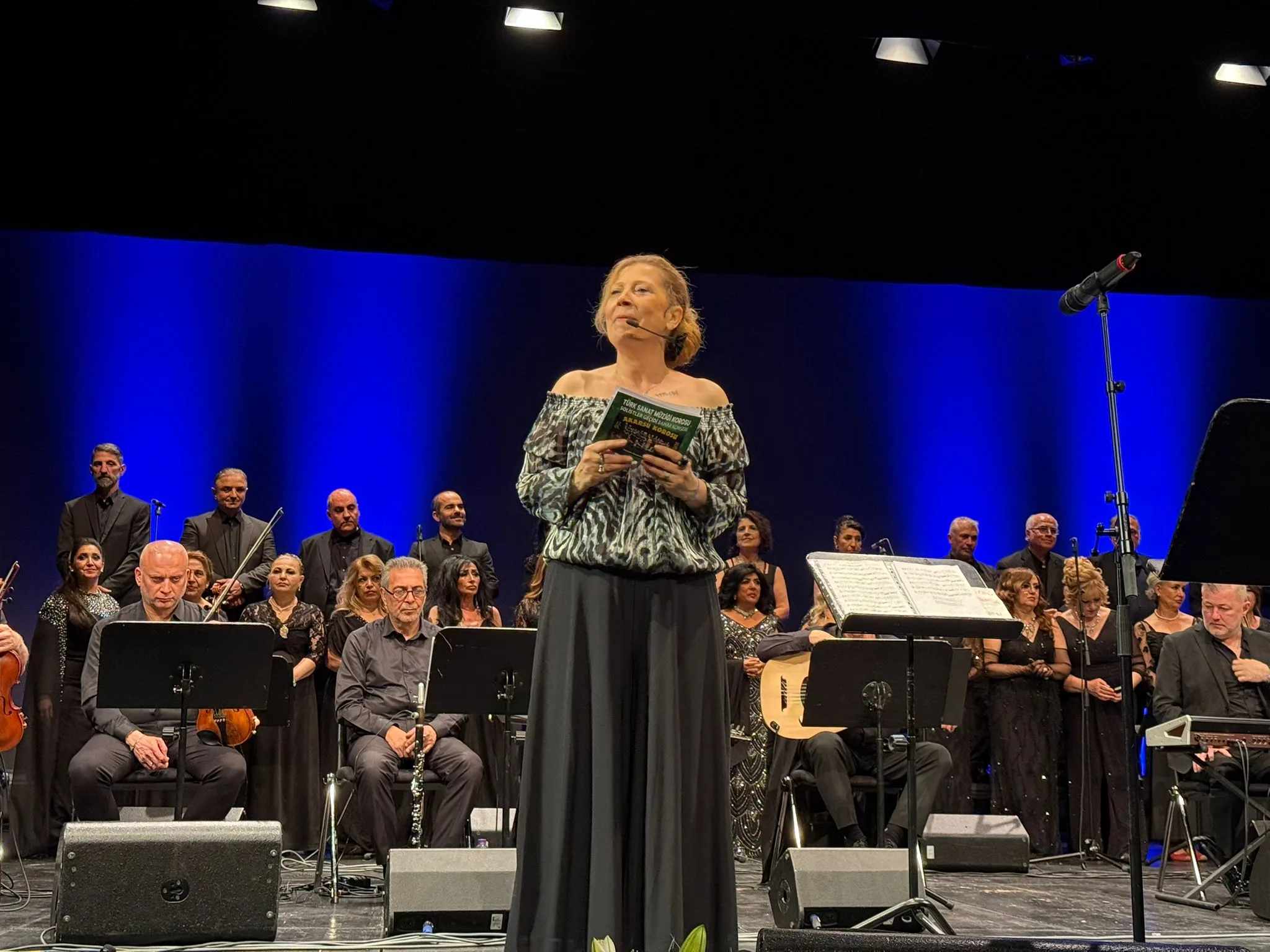 Berlin’de Türk Sanat Müziği Korosundan 25. Yıla Yakışan Muhteşem Konser