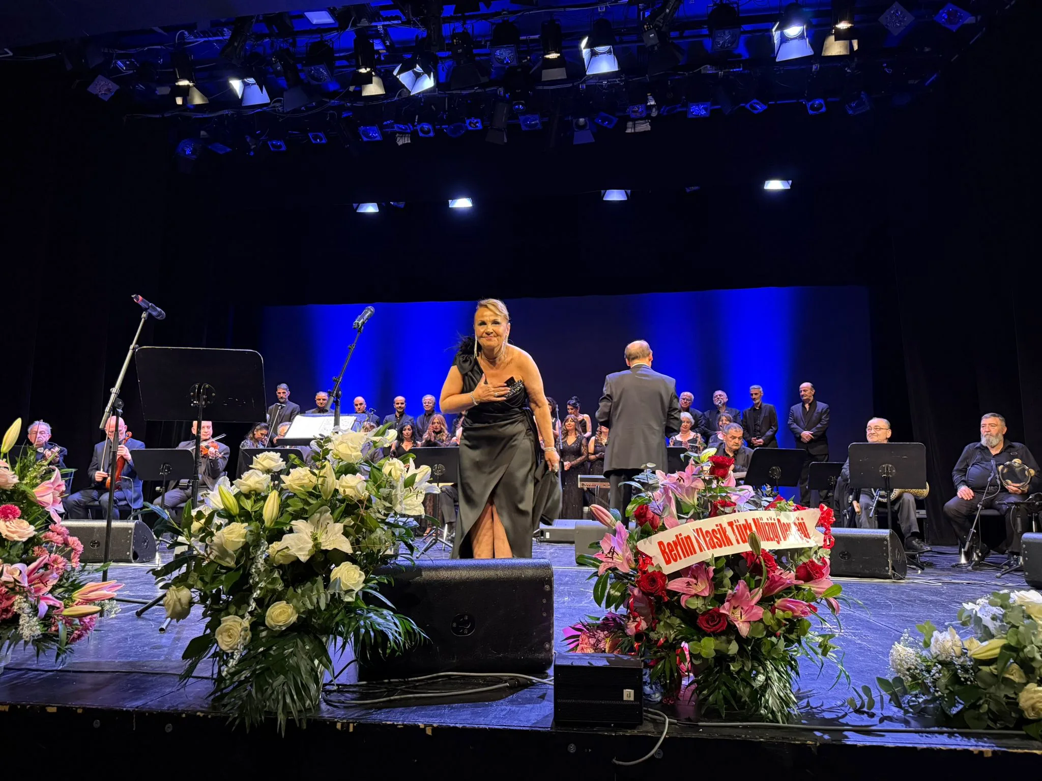 Berlin’de Türk Sanat Müziği Korosundan 25. Yıla Yakışan Muhteşem Konser