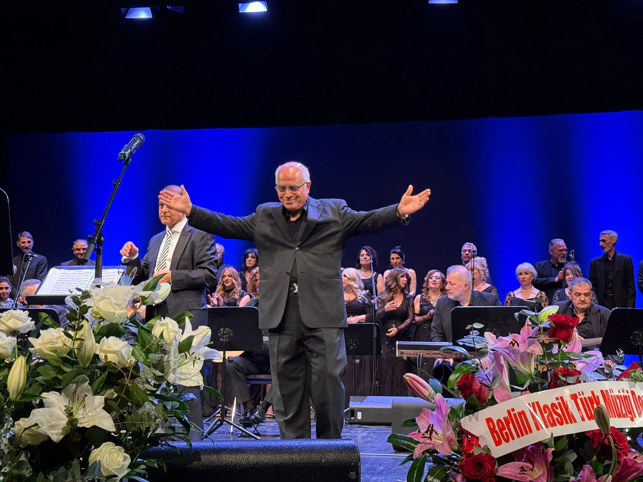 Berlin’de Türk Sanat Müziği Korosundan 25. Yıla Yakışan Muhteşem Konser