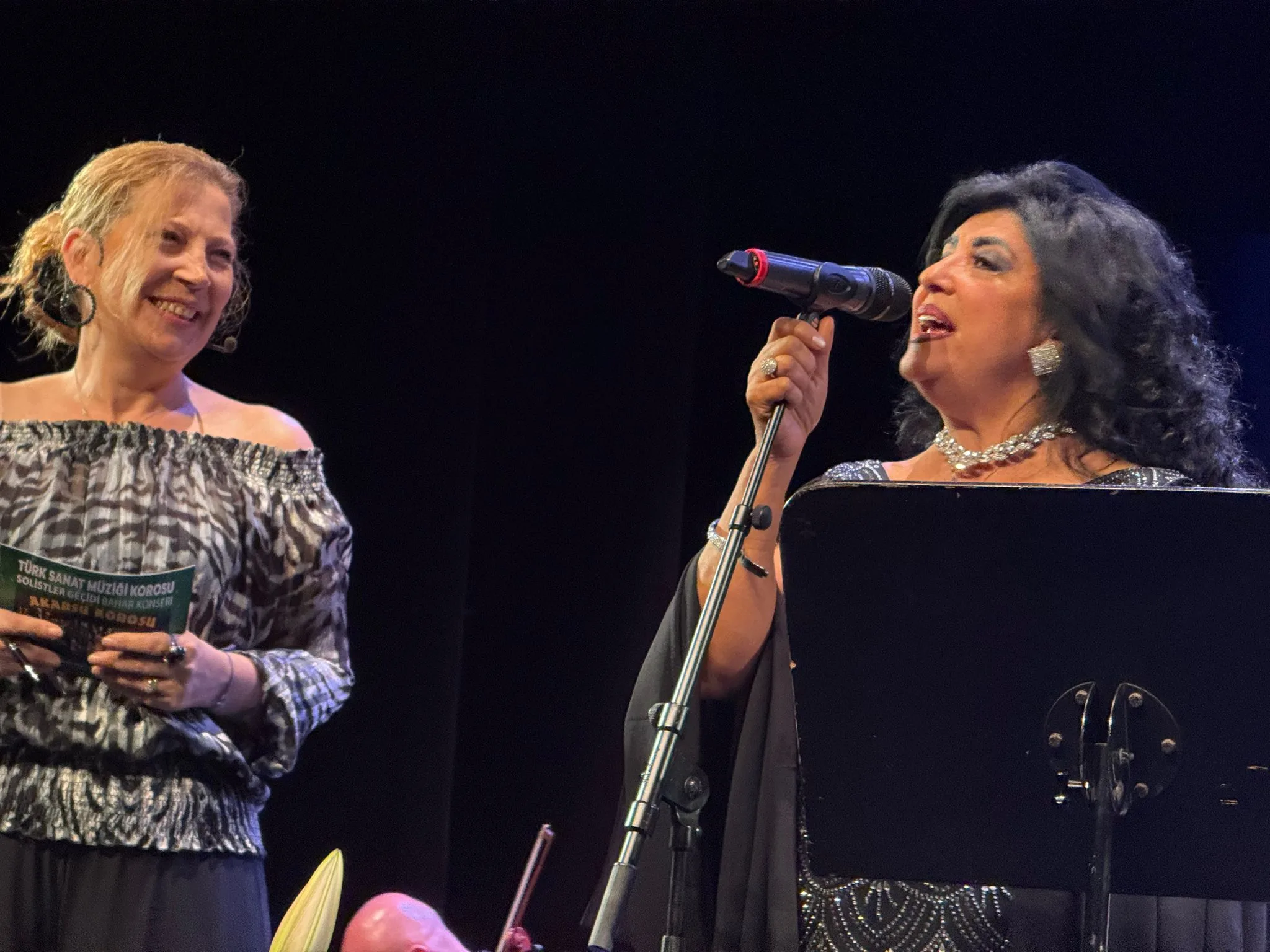 Berlin’de Türk Sanat Müziği Korosundan 25. Yıla Yakışan Muhteşem Konser