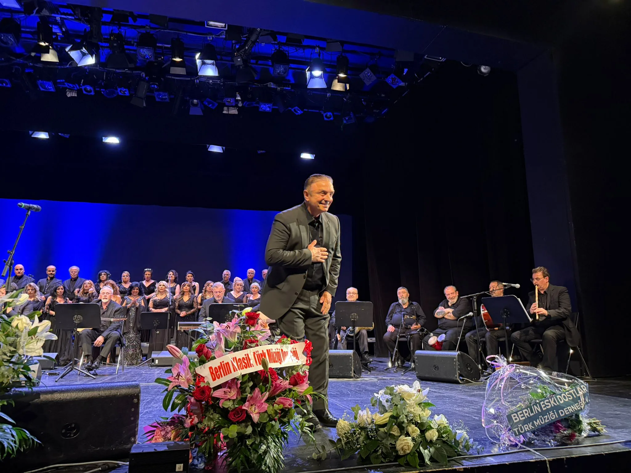Berlin’de Türk Sanat Müziği Korosundan 25. Yıla Yakışan Muhteşem Konser
