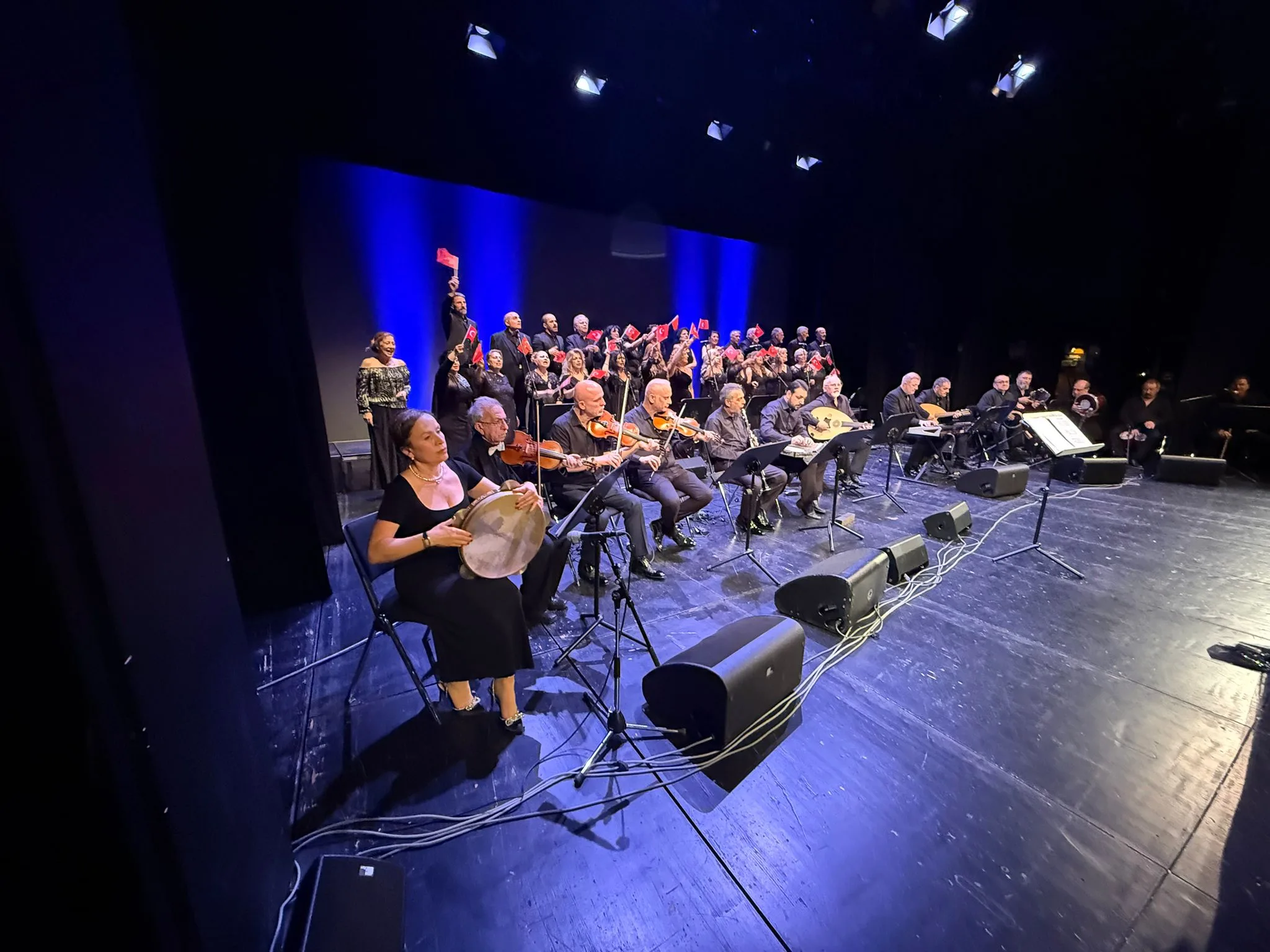 Berlin’de Türk Sanat Müziği Korosundan 25. Yıla Yakışan Muhteşem Konser