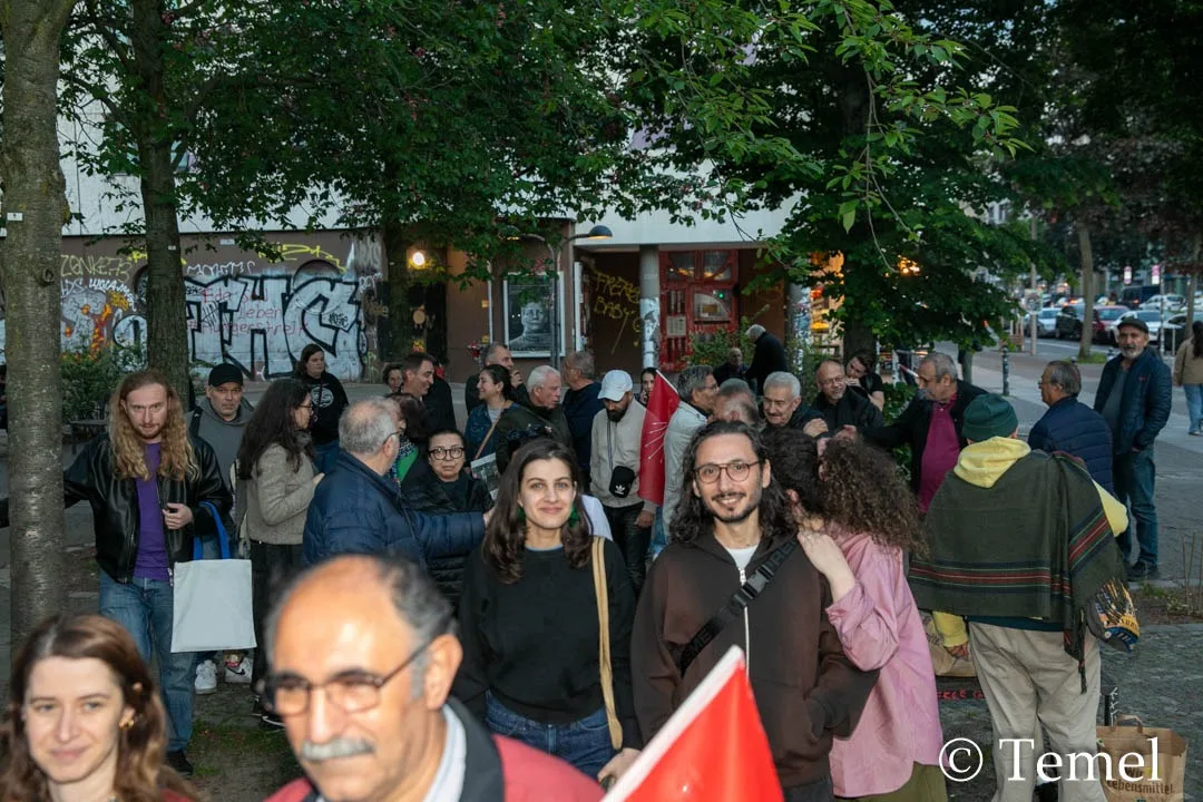 Berlinli CHP’lilerden “Mutlak Butlan” Protestosu