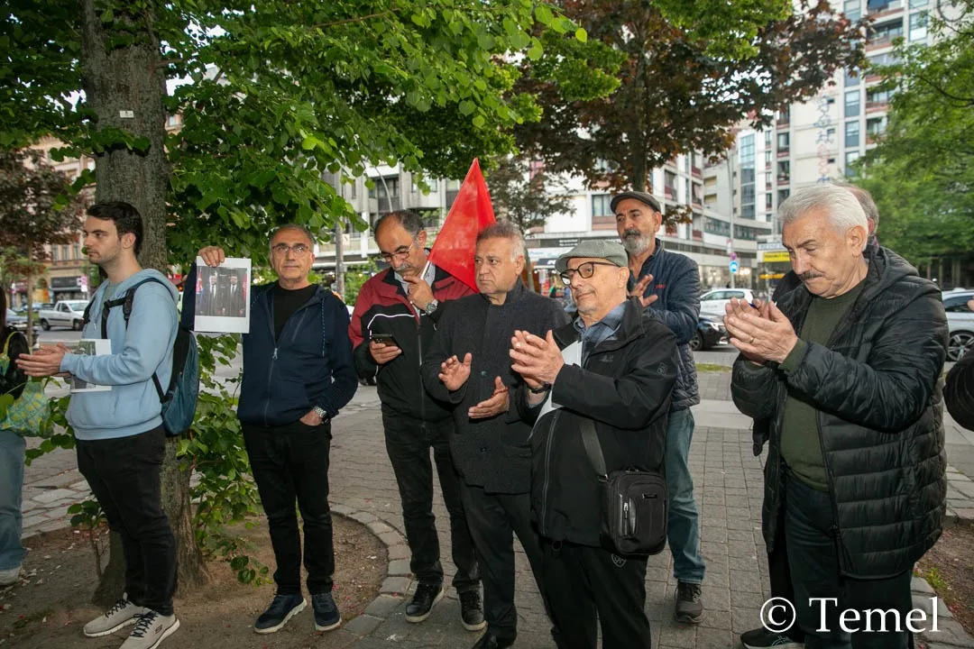Berlinli CHP’lilerden “Mutlak Butlan” Protestosu