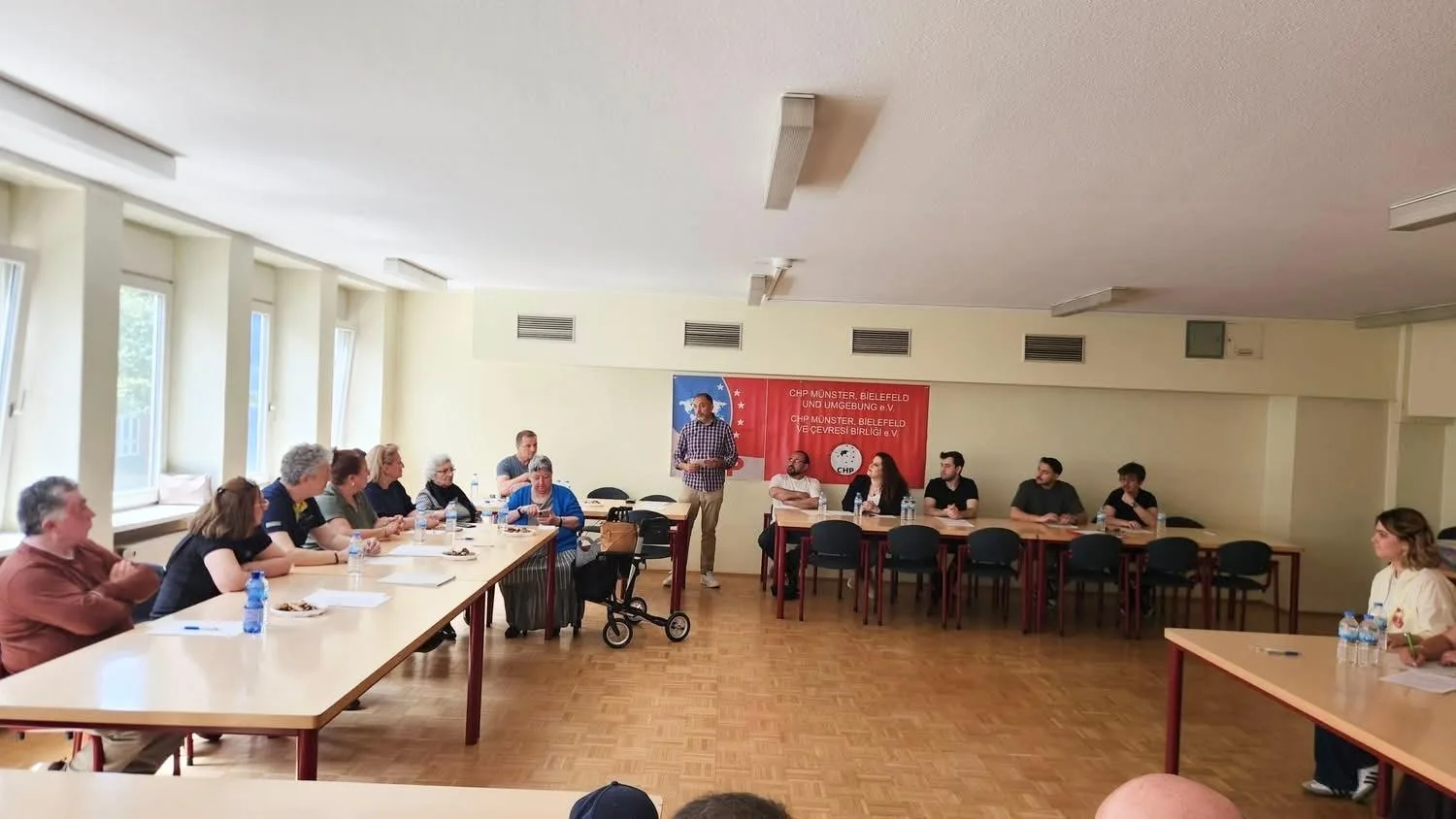 Bielefeld’ten CHP’ye Destek Mesajı: “Birleşerek Kazanacağız”