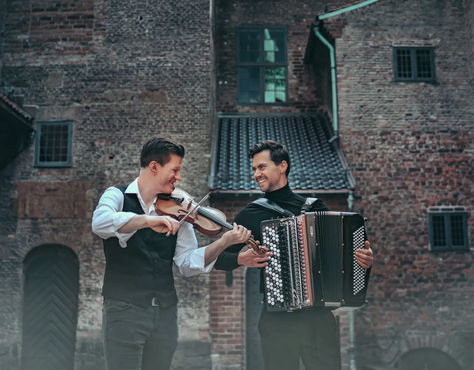 Main kıyısında uluslararası müzik festivali