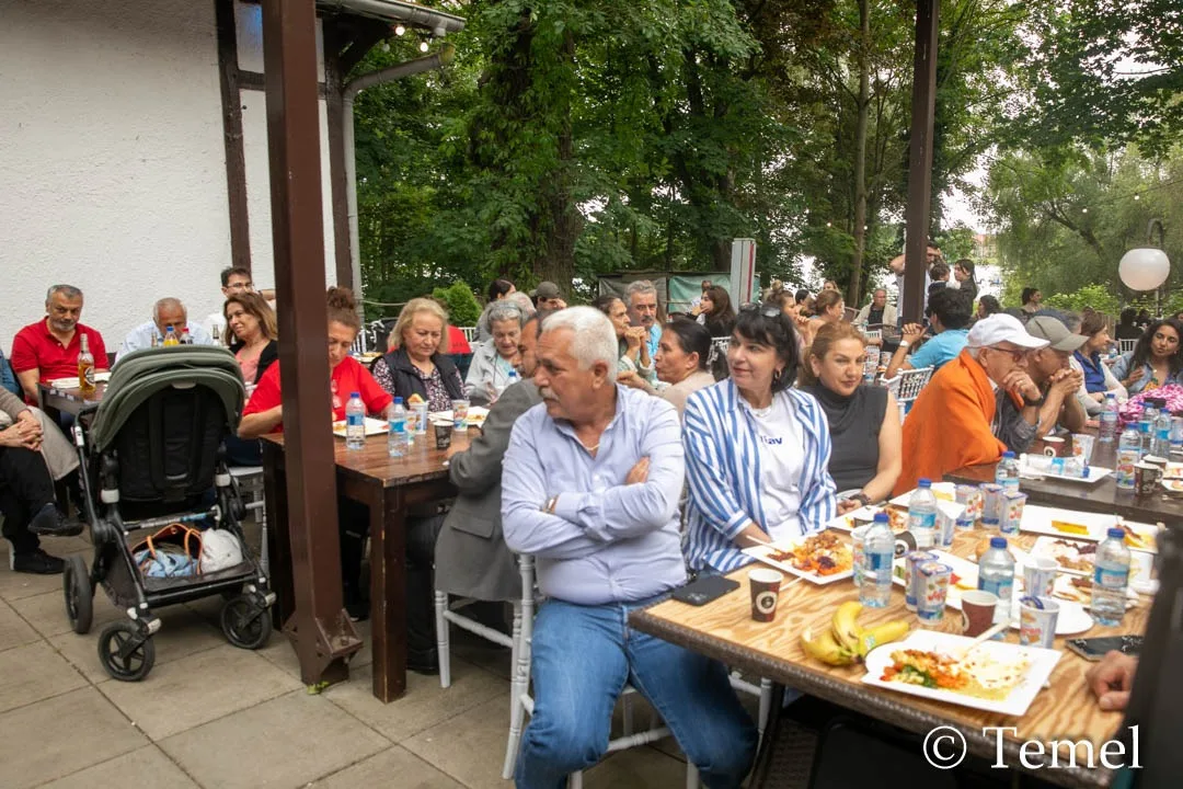 Berlin Çorum Derneği’nin Bahar Şöleni Büyük İlgi Gördü