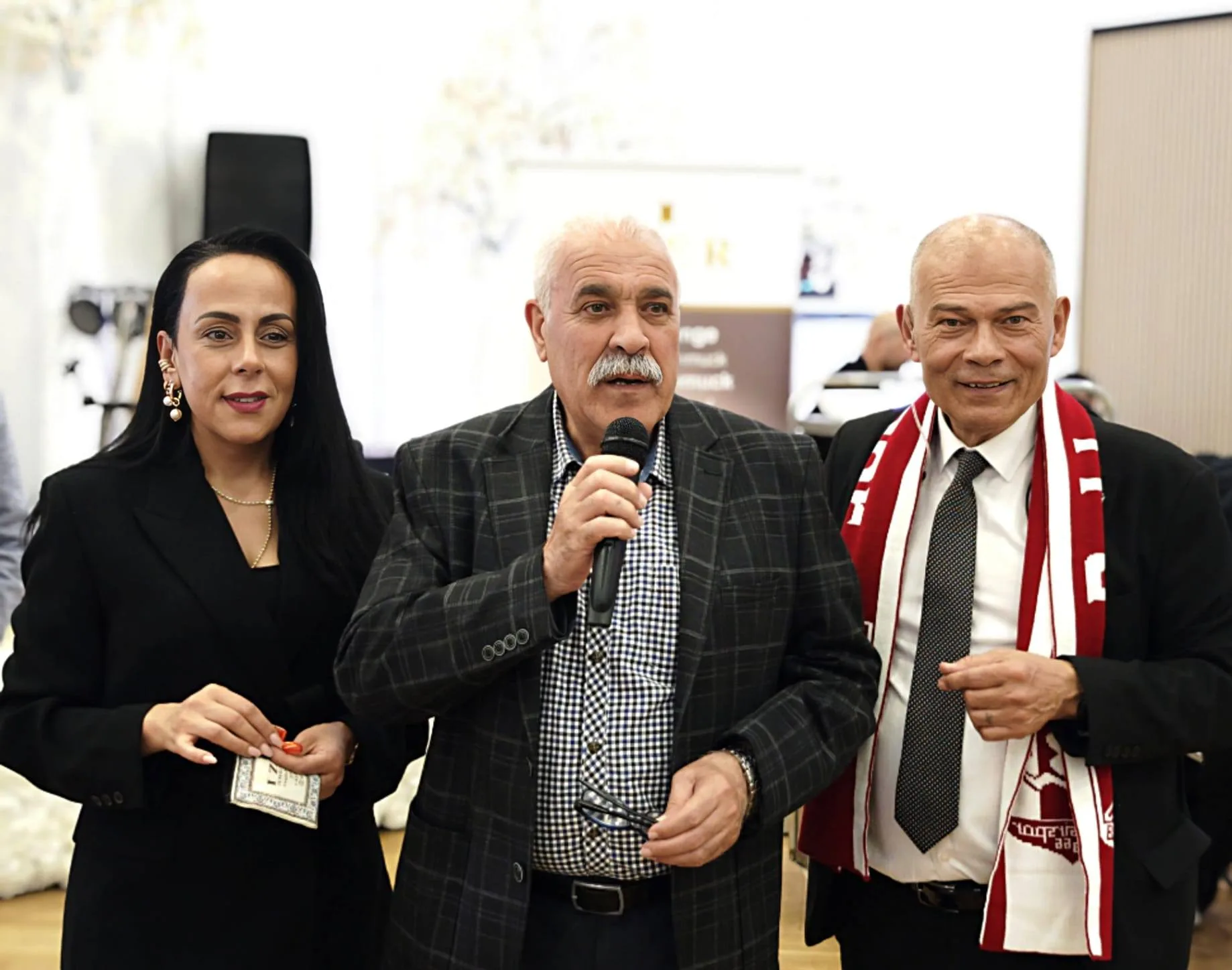 Hamburg’da Balıkesir Rüzgarı Esti
