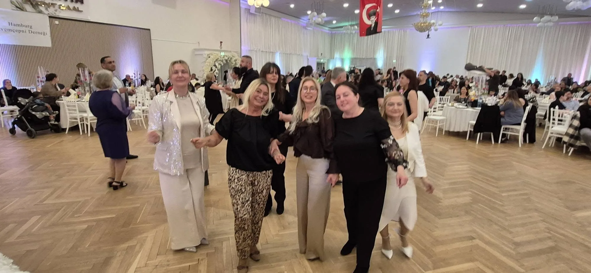 Hamburg’da Balıkesir Rüzgarı Esti