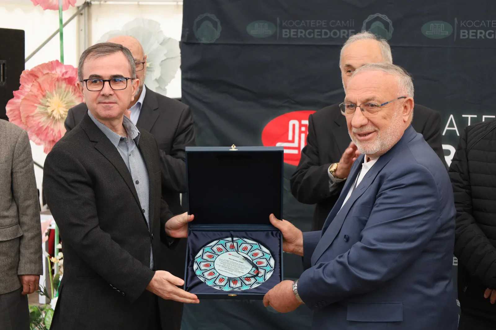 Bergedorf Kocatepe Camii’nde 40. Yıl Coşkusu