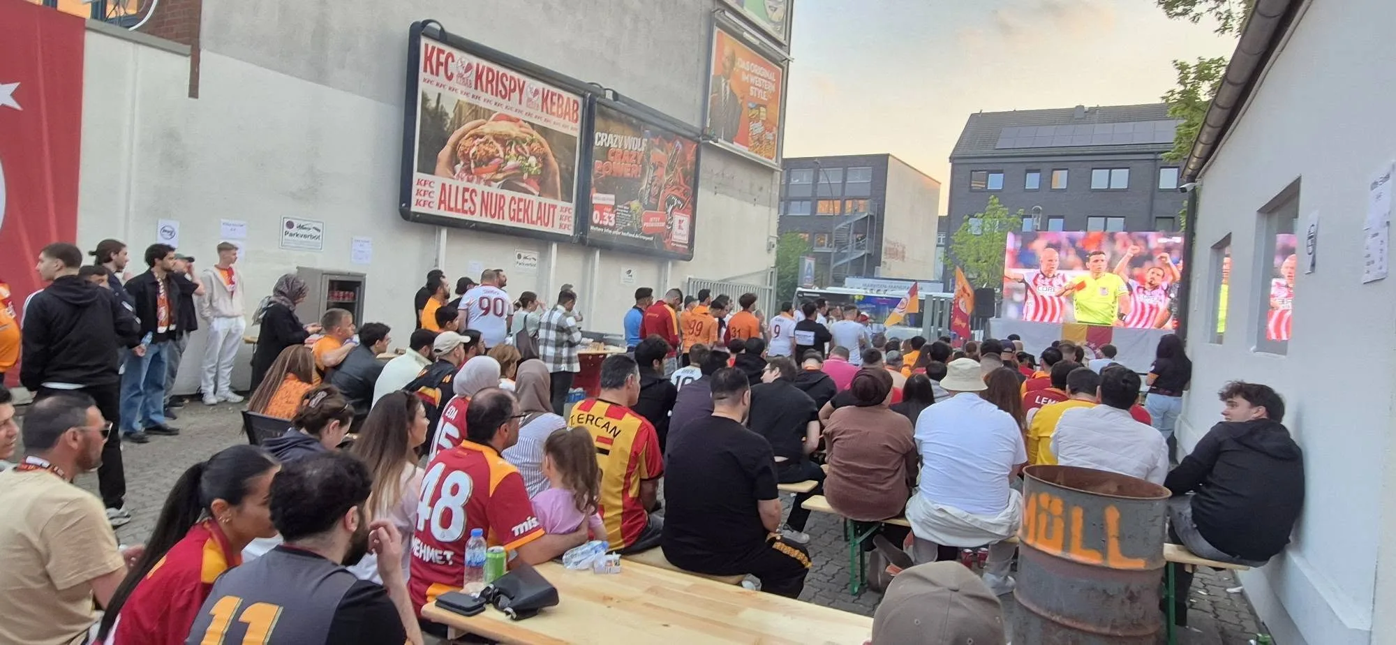 Hamburg Galatasaray Derneği’nde Şampiyonluk Kutlaması Ertelendi
