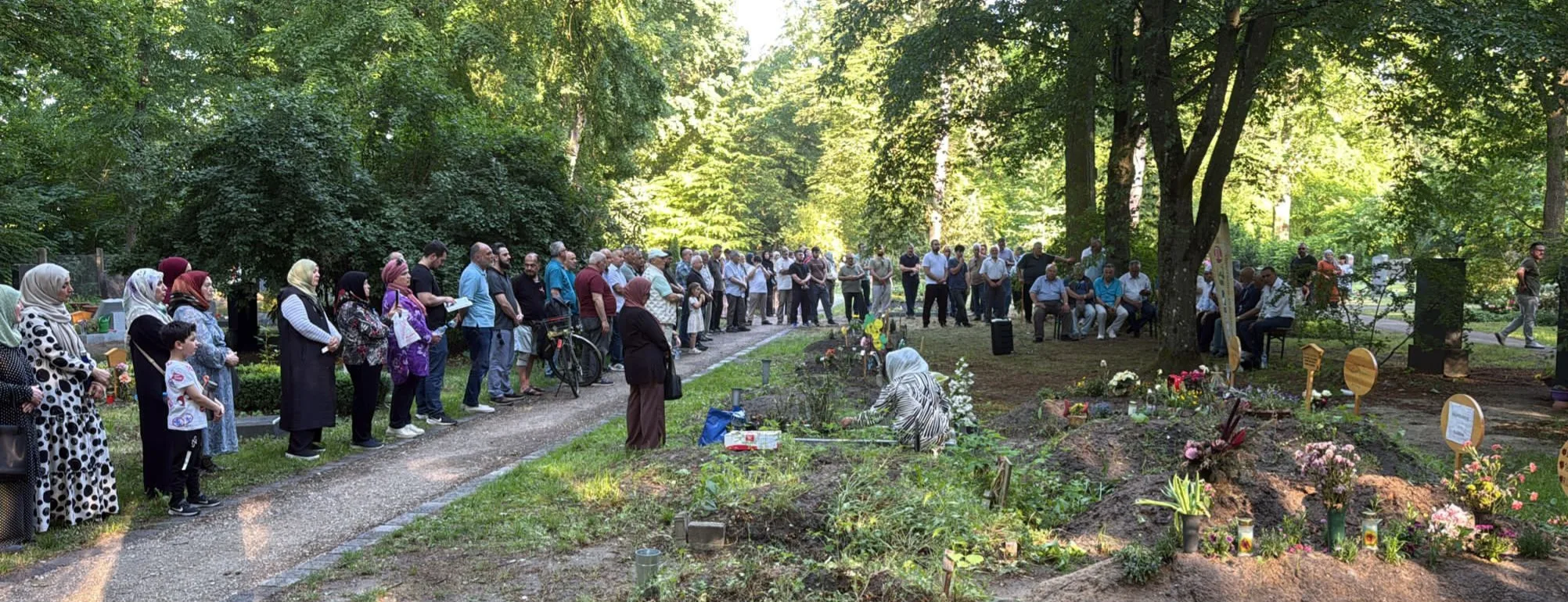 Nürnberg’de Bayram Geleneği: Kabir Ziyaretinde Duygu Dolu Anlar