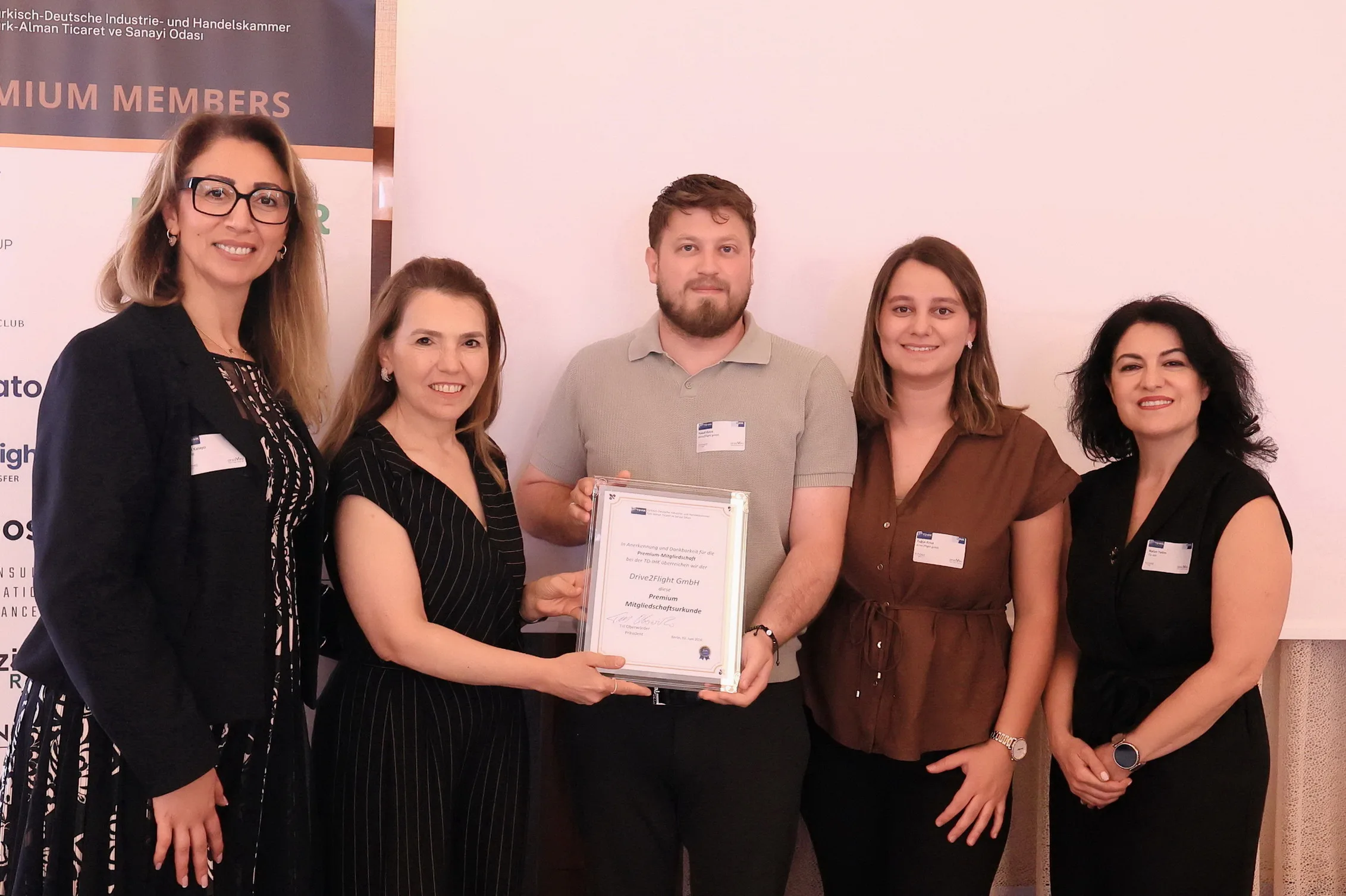 Berlin’de Kadın Liderliği Zirvesi