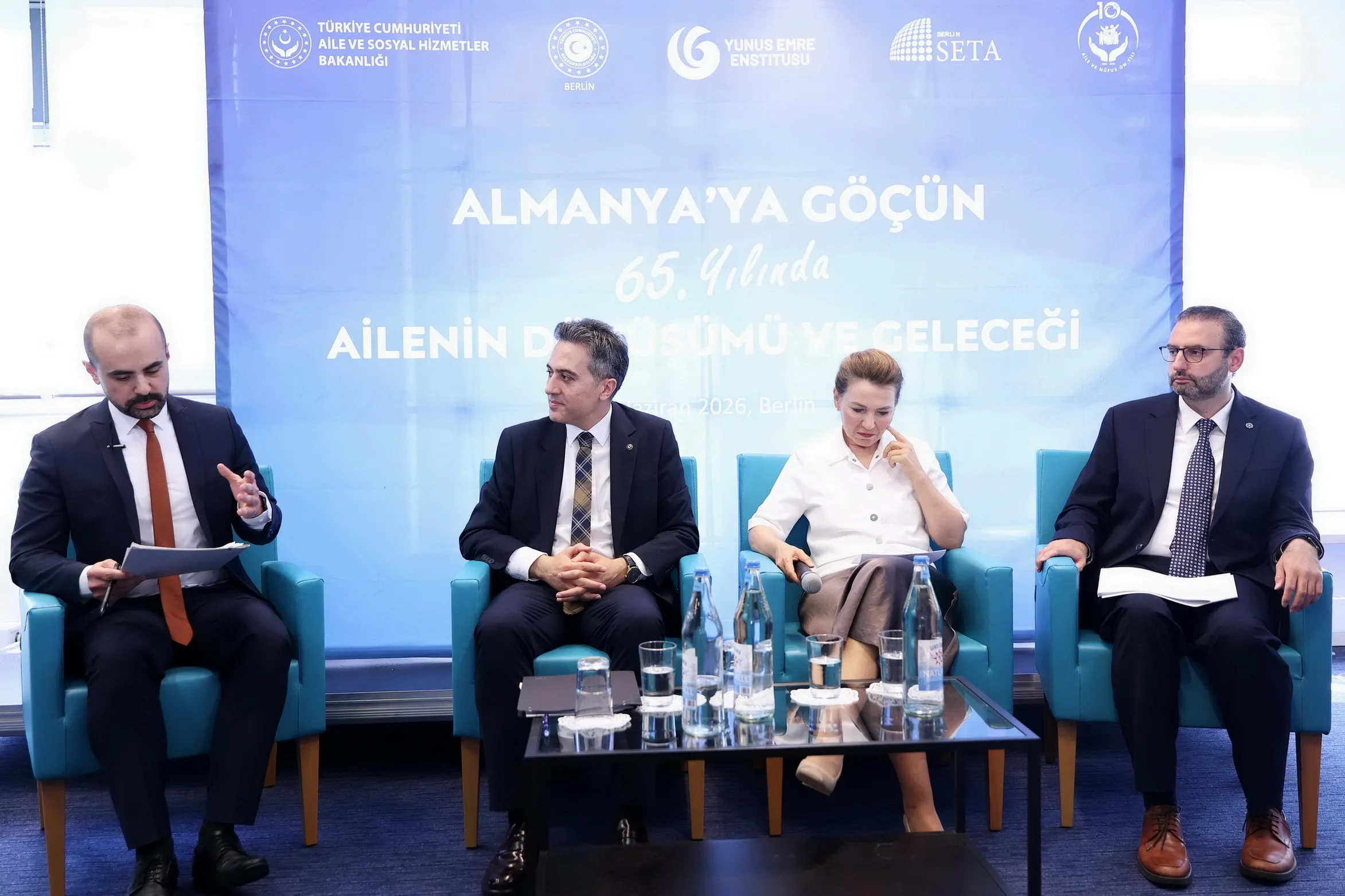 Göçün 65. Yılında Türk Ailesinin Dönüşümü Berlin’de Masaya Yatırıldı