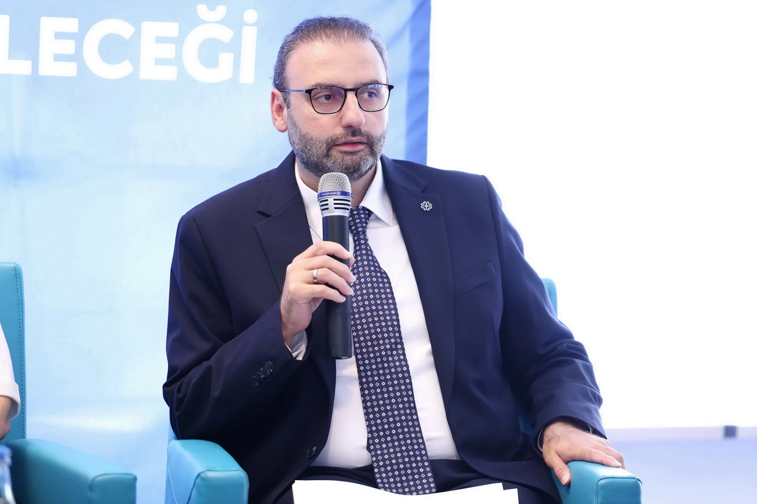 Göçün 65. Yılında Türk Ailesinin Dönüşümü Berlin’de Masaya Yatırıldı