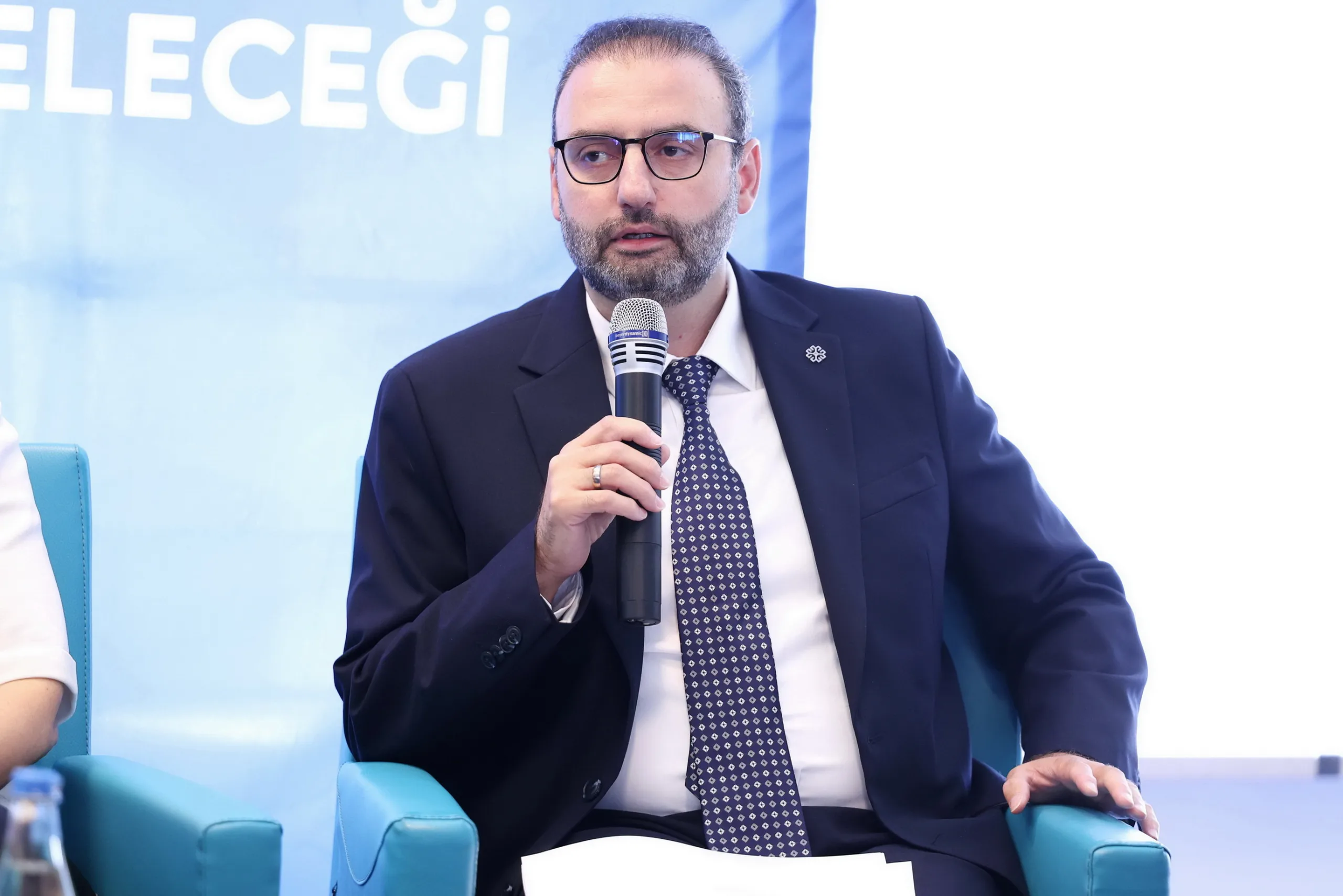 Göçün 65. Yılında Türk Ailesinin Dönüşümü Berlin’de Masaya Yatırıldı