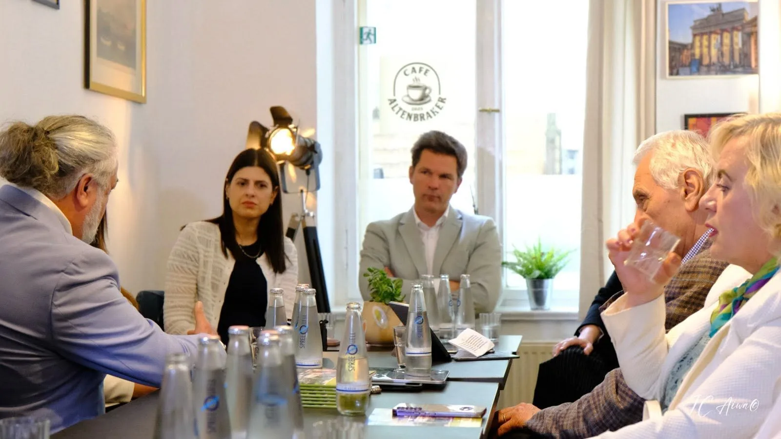 Steffen Krach: “Yüksek gelir grupları topluma daha fazla katkı sunmalı”
