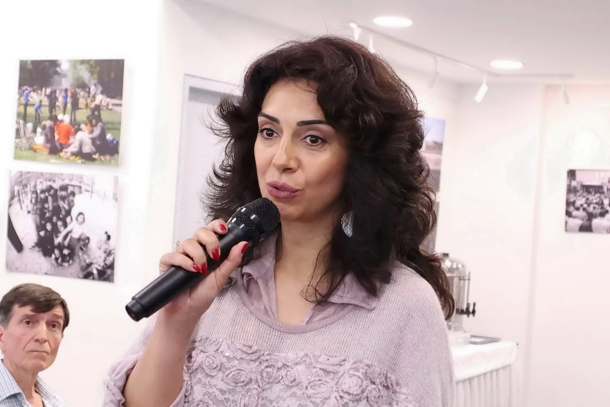 Türkolog Iraz Gülbay:“Dil, varlığın evidir”