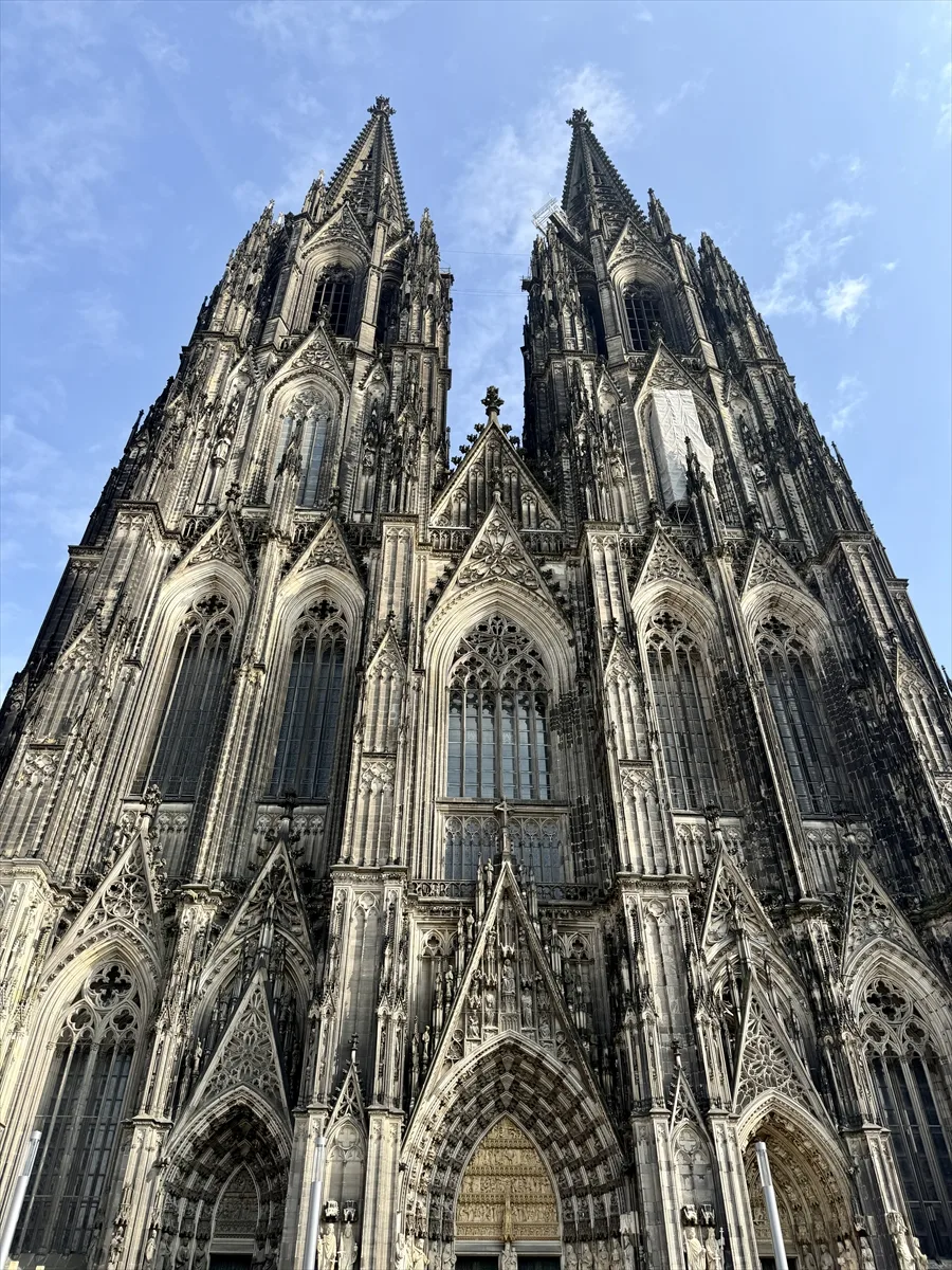 Köln Katedrali'ni ziyaret 1 Temmuz'dan itibaren ücretli olacak