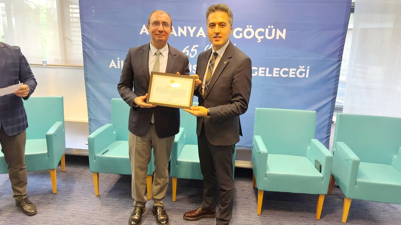 Göçün 65. Yılında Türk Ailesinin Dönüşümü Berlin’de Masaya Yatırıldı