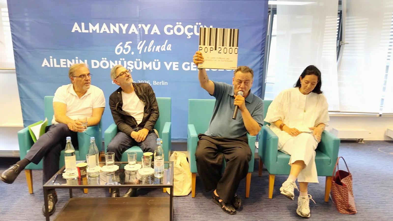 Göçün 65. Yılında Türk Ailesinin Dönüşümü Berlin’de Masaya Yatırıldı