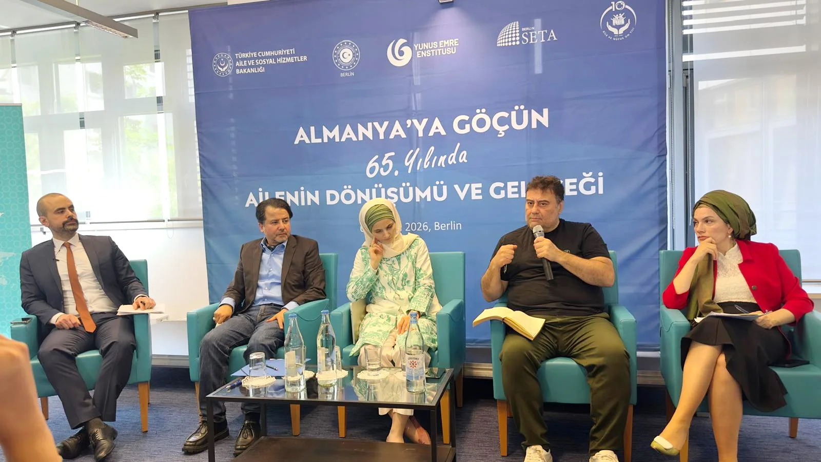 Göçün 65. Yılında Türk Ailesinin Dönüşümü Berlin’de Masaya Yatırıldı