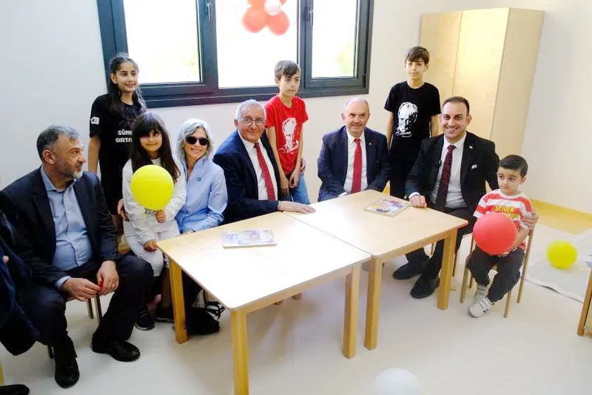 Defne’de Çocuklara Bayram Hediyesi: Dünya Çocukları Kreşi Hizmete Açıldı