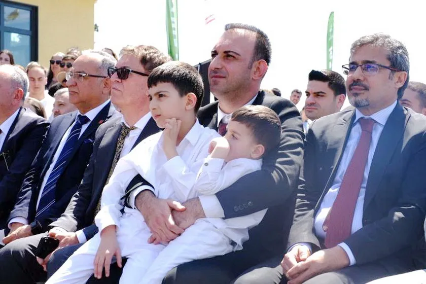 Defne’de Çocuklara Bayram Hediyesi: Dünya Çocukları Kreşi Hizmete Açıldı