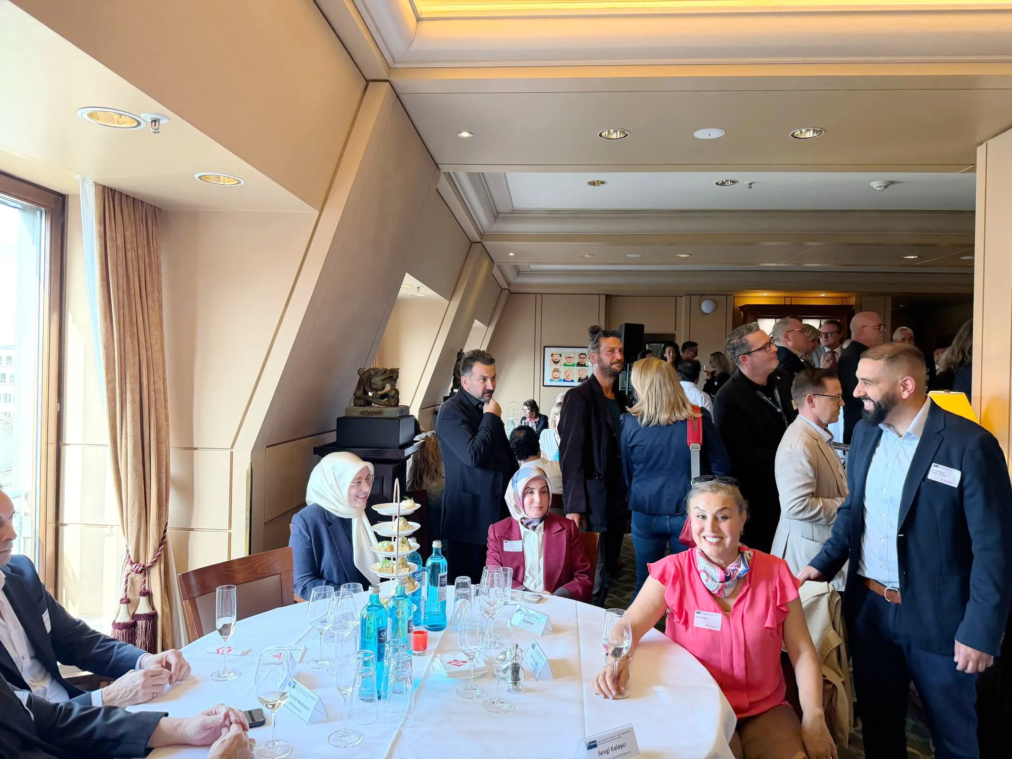 Türk-Alman İş Dünyası Berlin’de Buluştu: TD-IHK’dan Görkemli Yaz Daveti