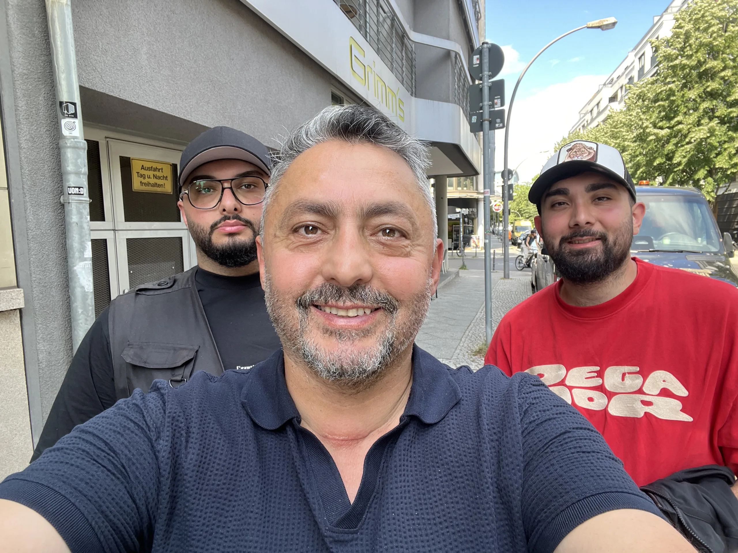 Avrupa Kız Futbol Şampiyonası’nda Berlin Aziz Nesin İlkokulu’na Büyük Övgü