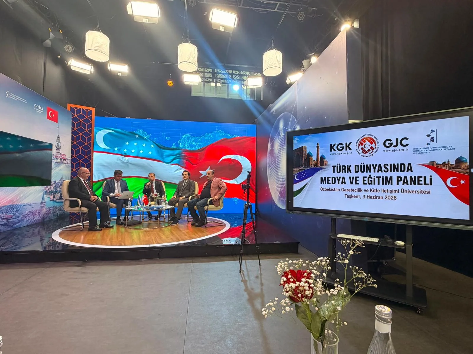 Özbekistan’daki KGK Medya ve Eğitim Paneli’nde medyanın geleceği tartışıldı