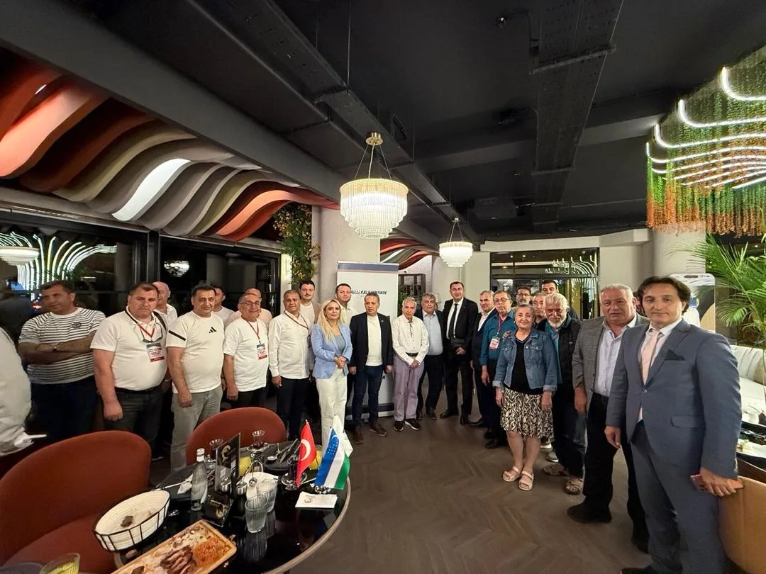 KGK üyesi Türk gazeteciler Ata yurdu Özbekistan’ı keşfettiler