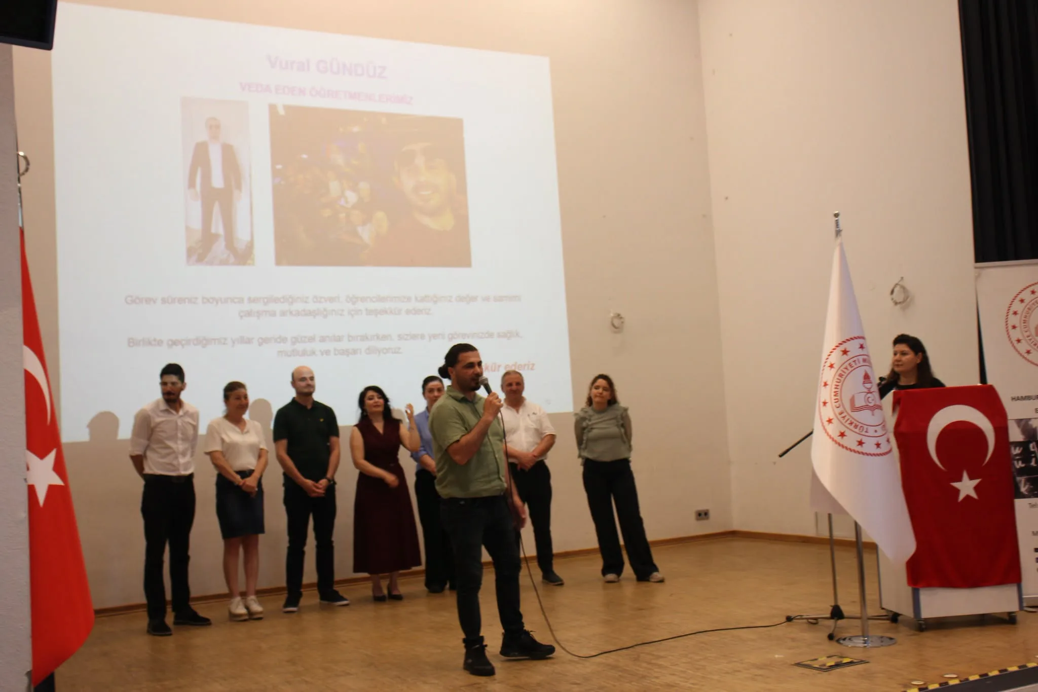 Hamburg’da Türkçe Öğretmenlerine Duygu Dolu Veda