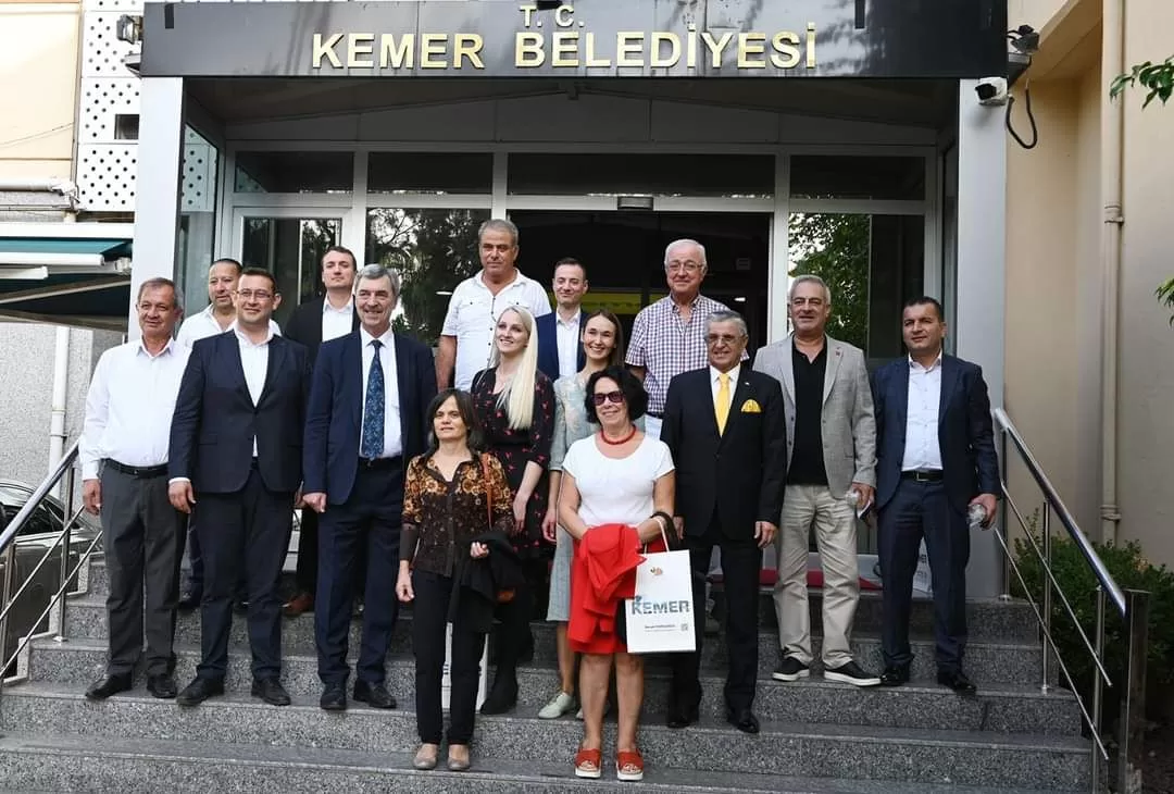 Kemer-Schwabach kardeşliği 25 yaşında