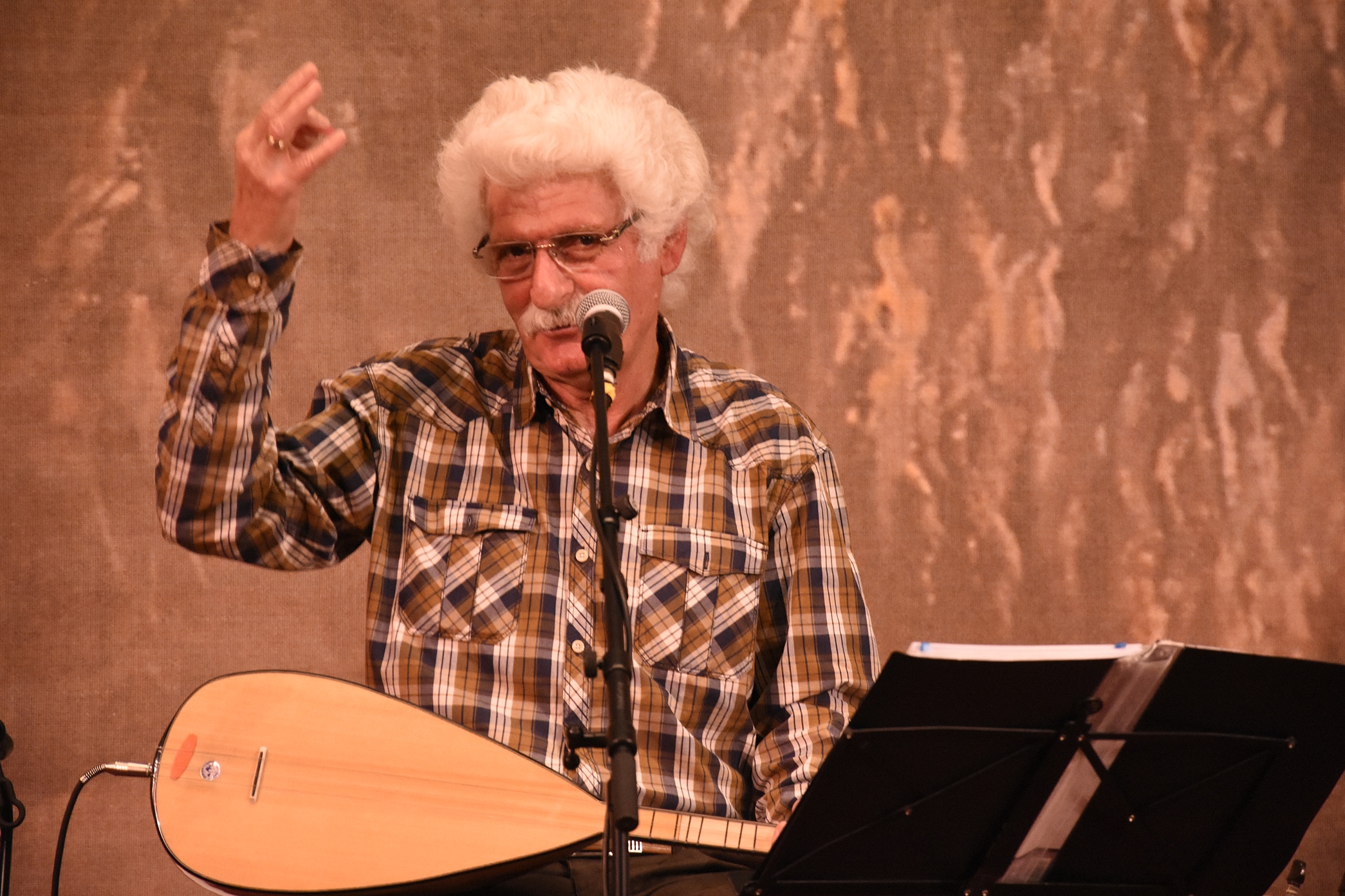 Sadık Gürbüz Berlin`de Sevenleriyle Buluştu
