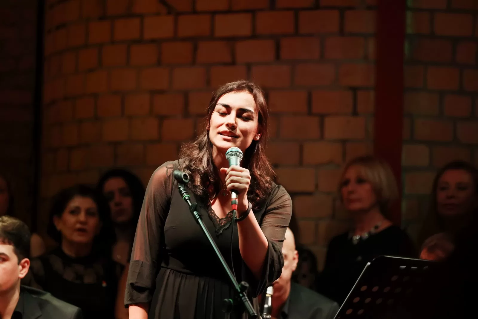 Ayşe Sağyaşar TSM Korosu ile 10 Kasım’da anlamlı bir konsere imza attı