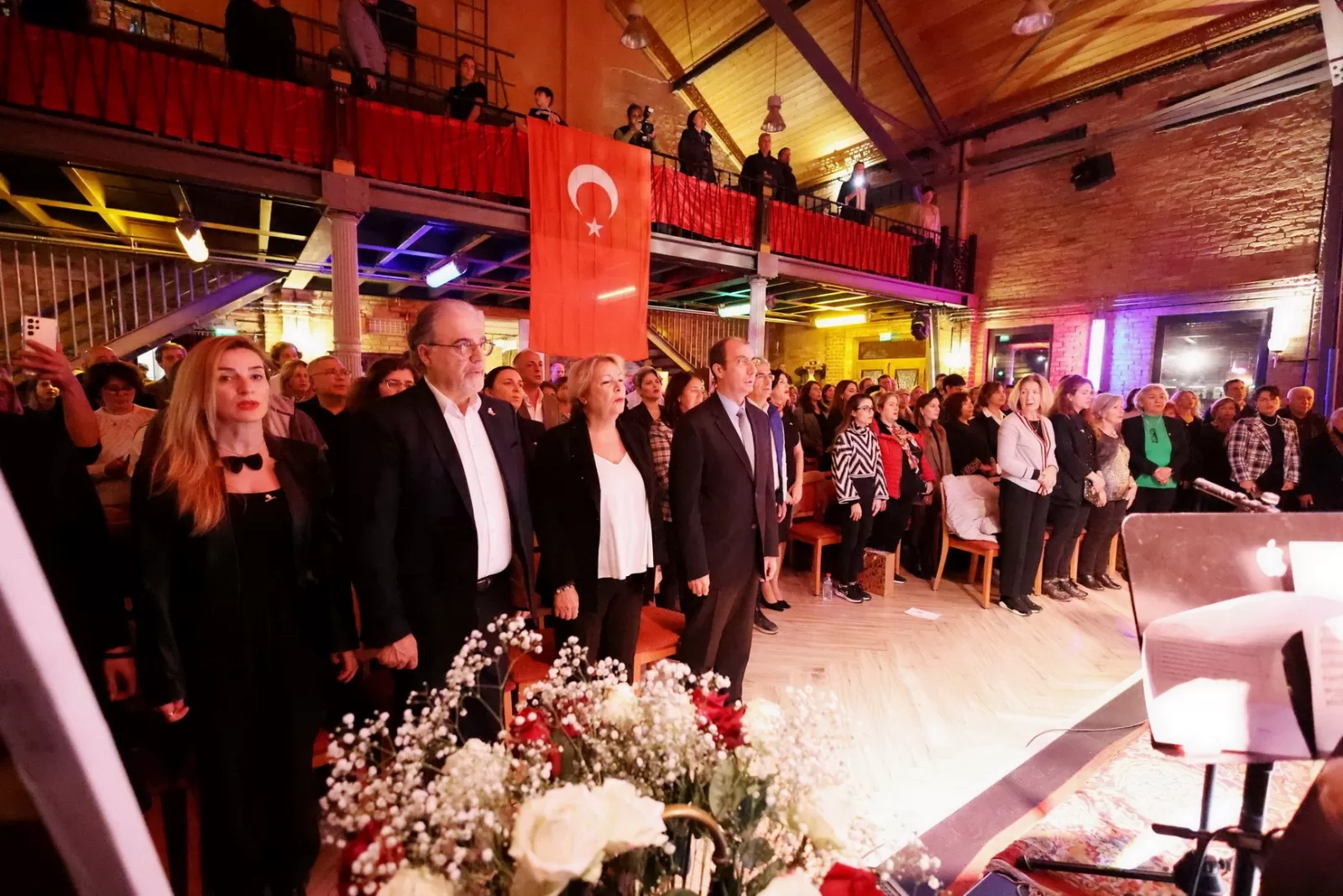 Ayşe Sağyaşar TSM Korosu ile 10 Kasım’da anlamlı bir konsere imza attı