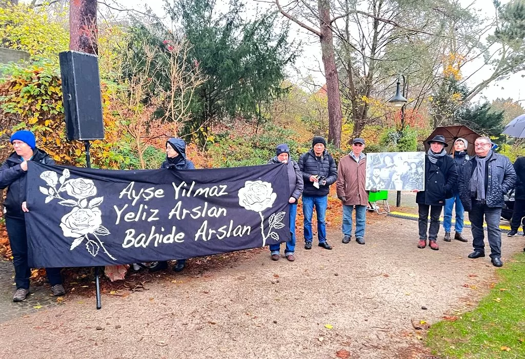 Dinmeyen Acı: Mölln Katliamı 31. Yılında Unutulmadı!