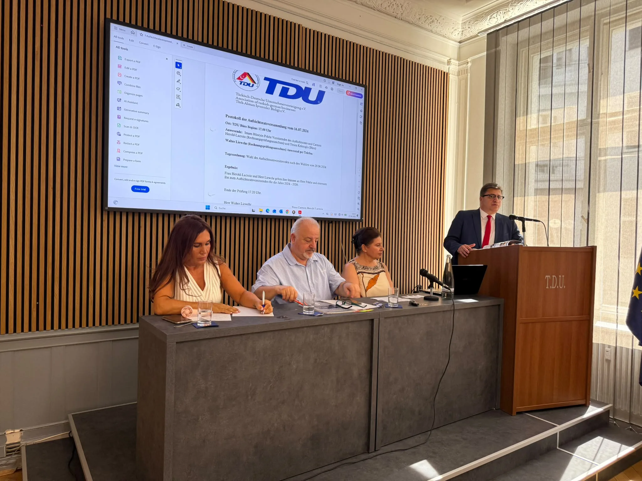 TDU Genel Kurulu Yapıldı ve Yeni Yönetim Belirlendi