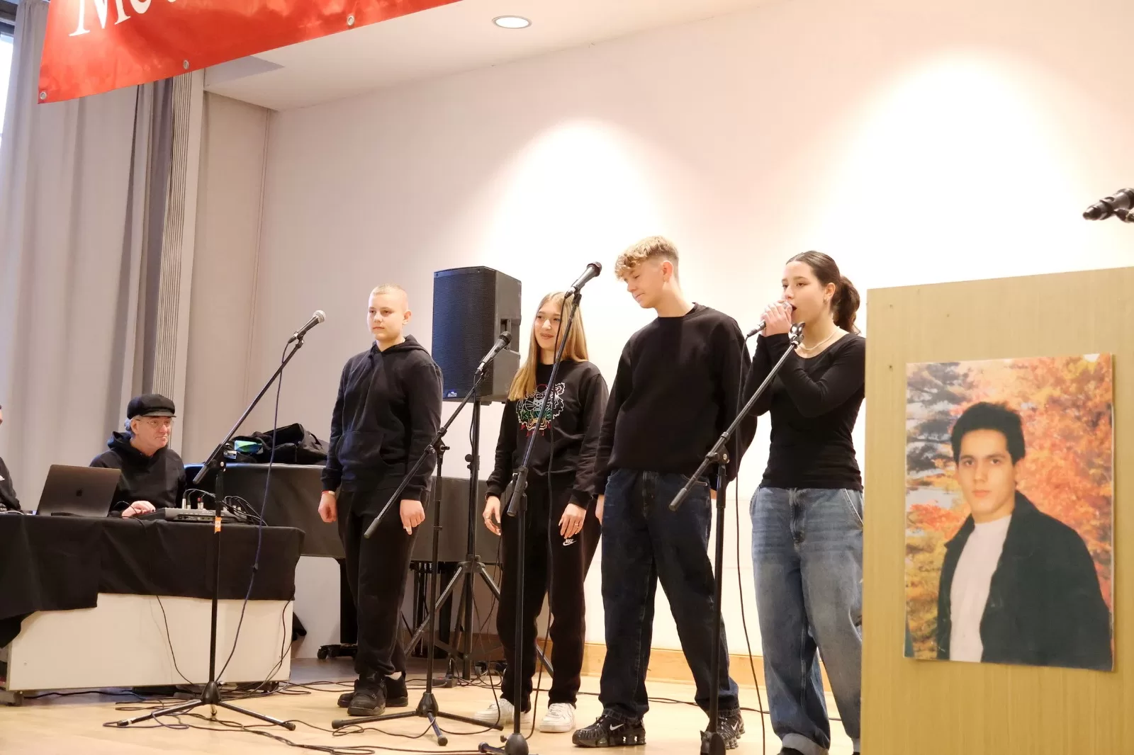 Mete Ekşi Berlin’de anıldı