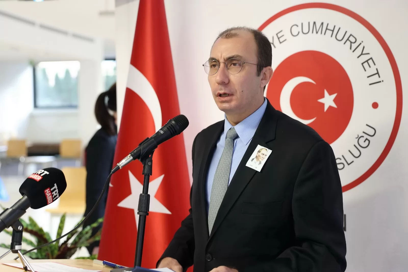 Berlin Başkonsolosluğu’nda ‘10 Kasım Atatürk’ü Anma Töreni