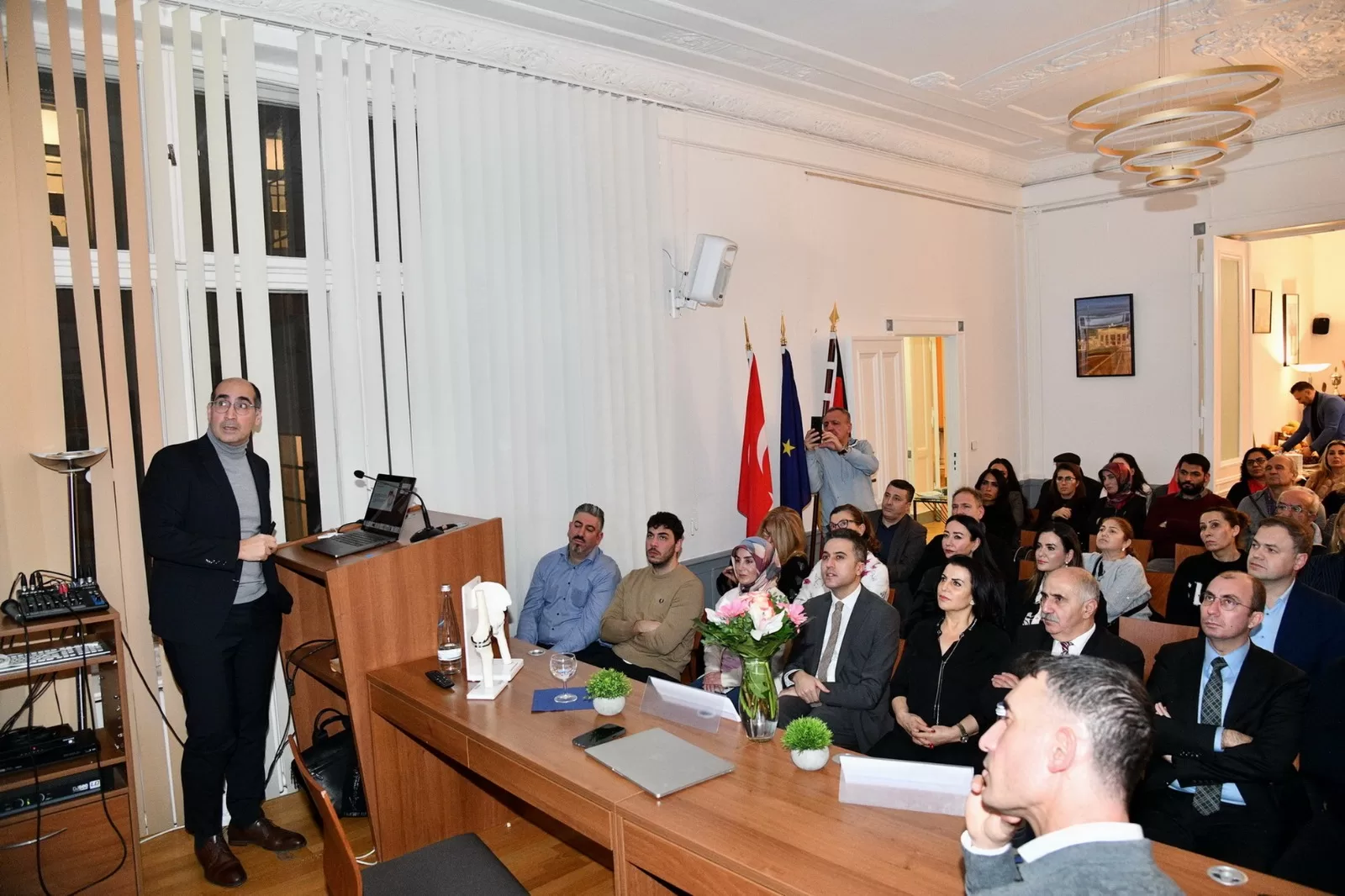 TDU’da Dr. Ufuk Şentürk ve Dr. Hilmi Kaplan Sağlık Bilgilendirme Toplantısı