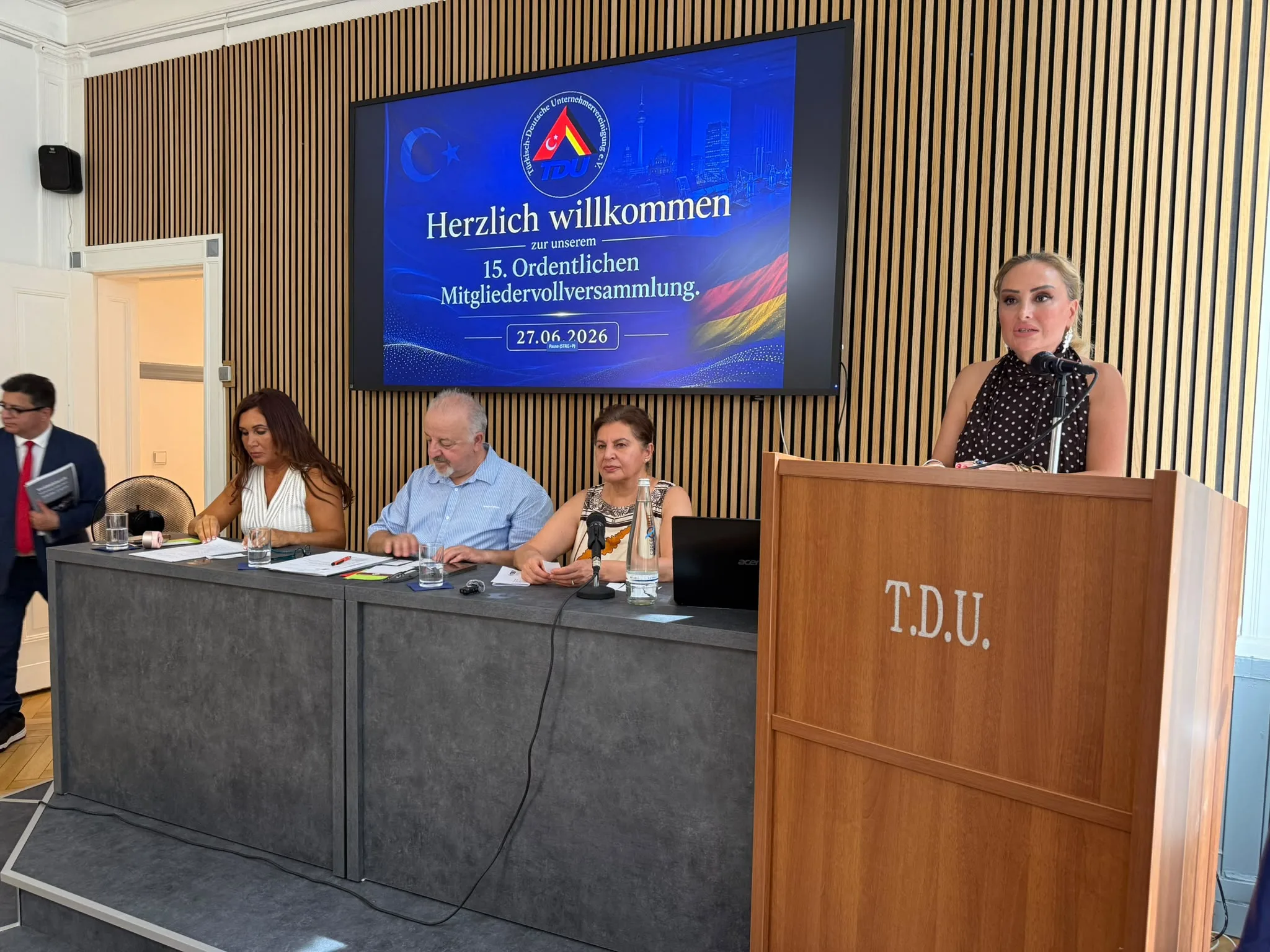 TDU Genel Kurulu Yapıldı ve Yeni Yönetim Belirlendi
