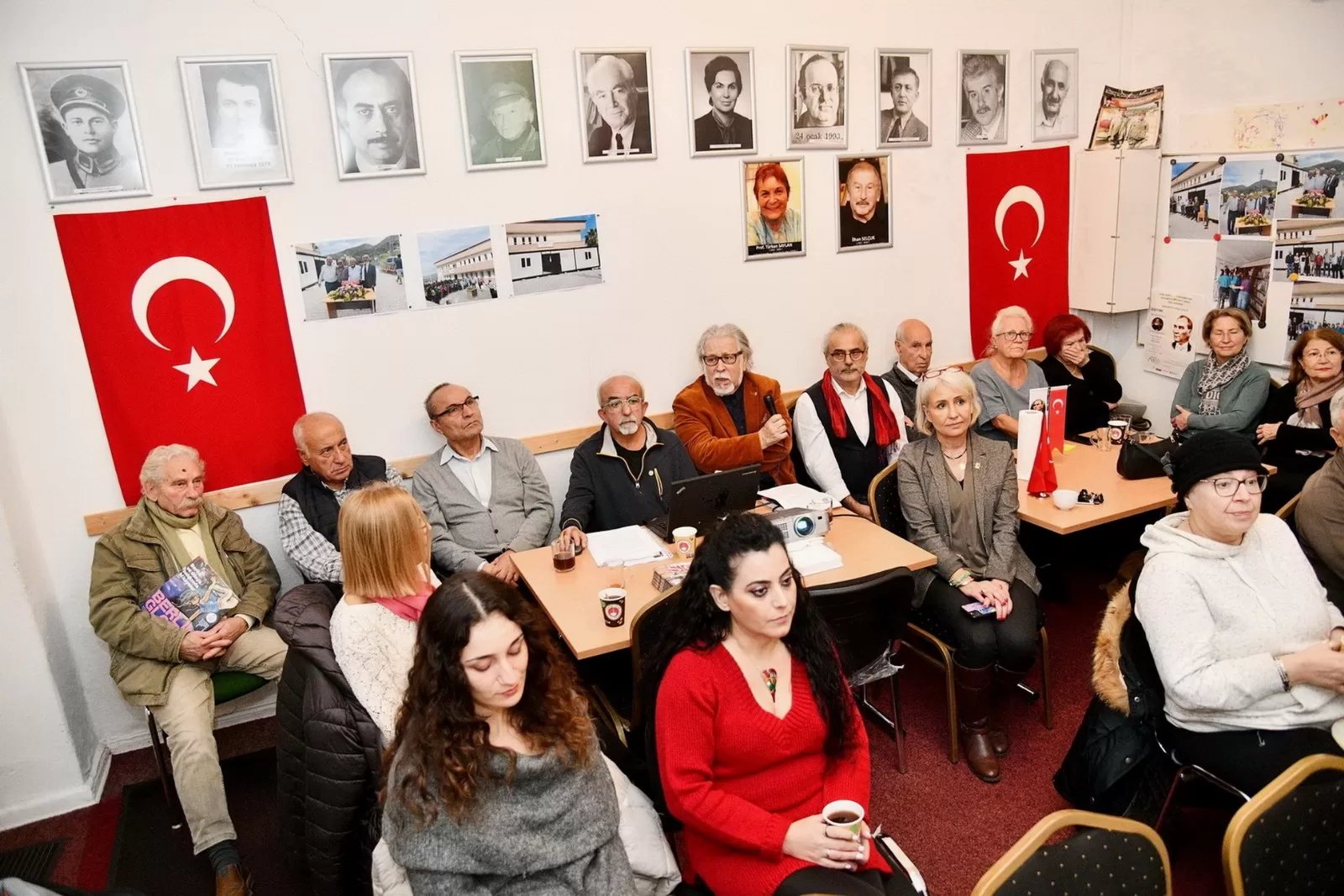 Berlin ADD`nin deprem yardımları ayrıntılı şekilde tanıtıldı