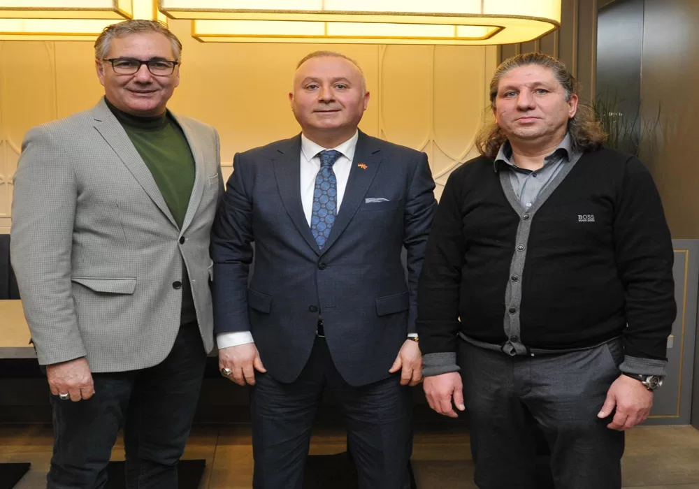 DAVA, Bavyera adayını tanıttı