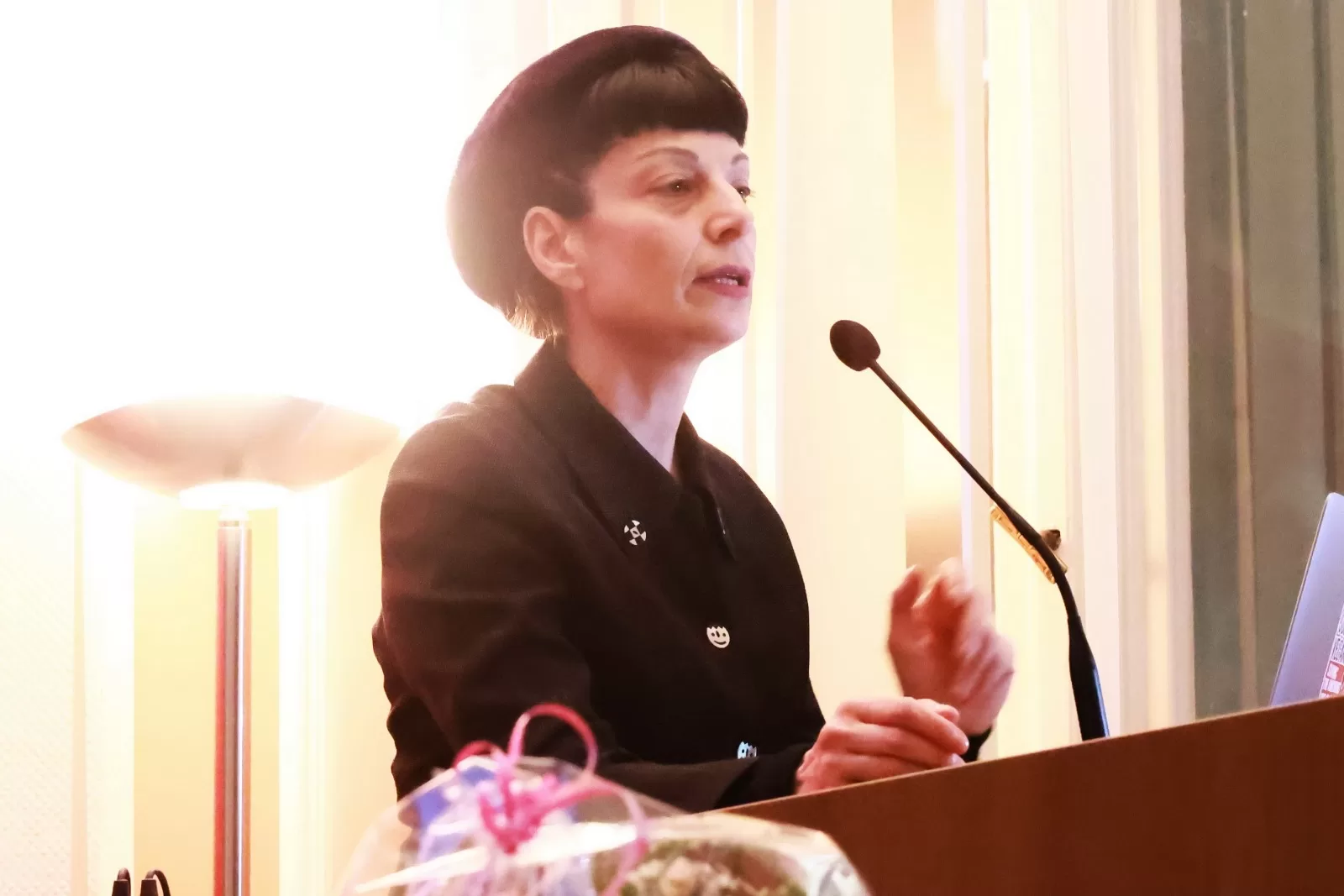 “Silah değil, kalem kullanan yürekli insanlar yok edilemez”